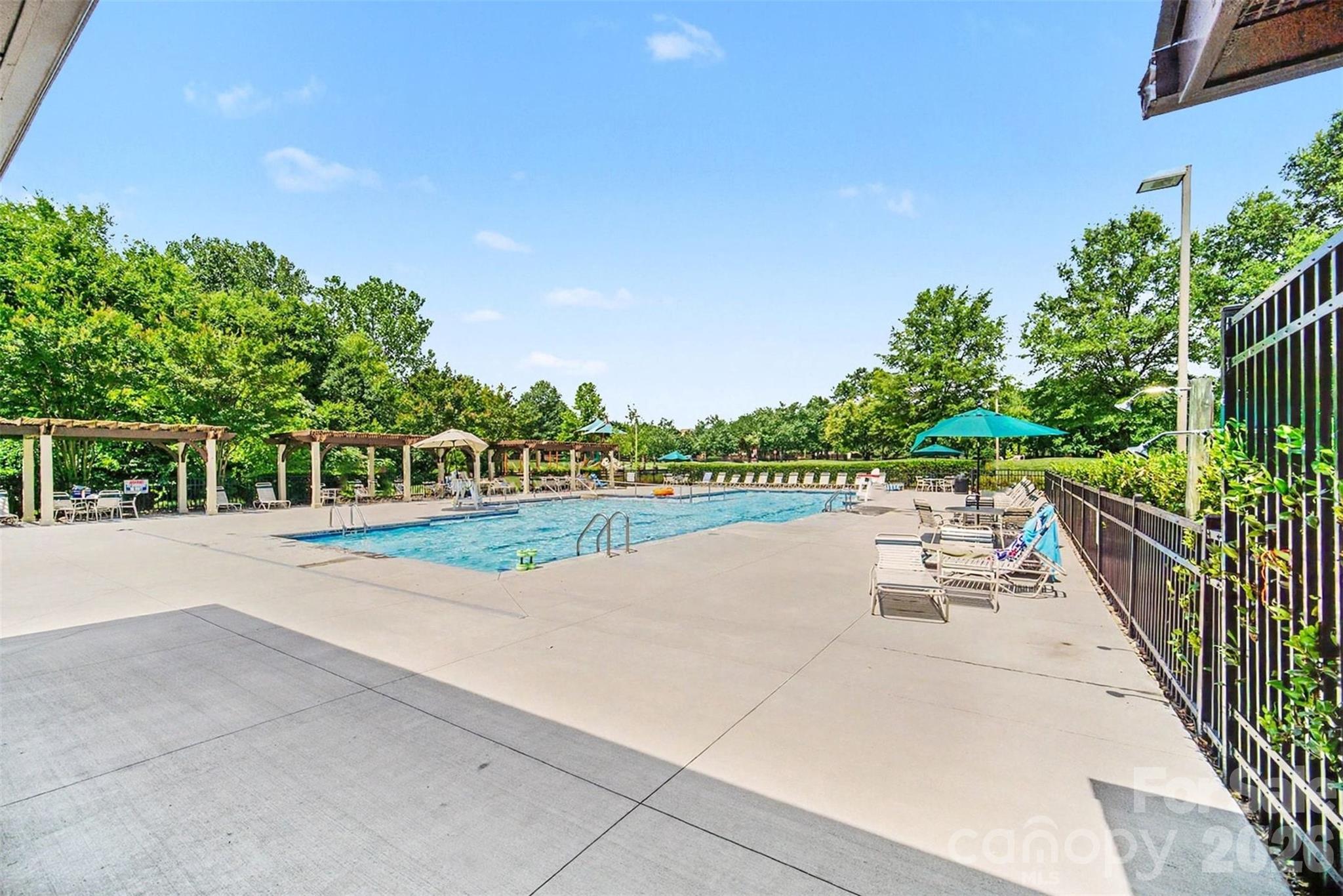 3124 Grandeur Road — Charlotte