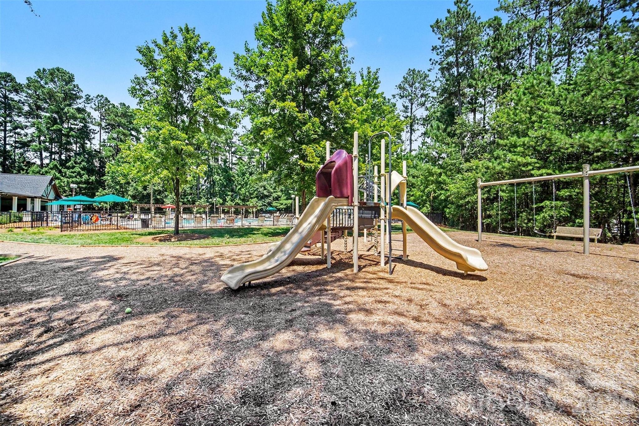 3124 Grandeur Road — Charlotte