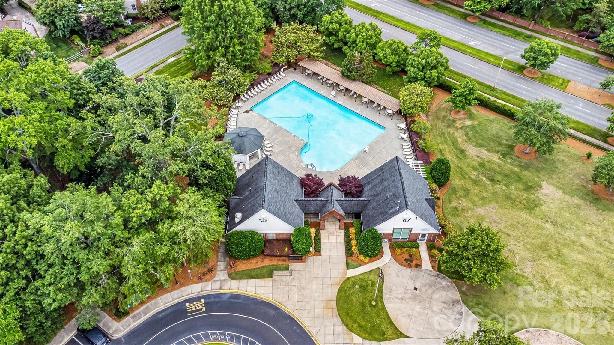 3124 Grandeur Road — Charlotte