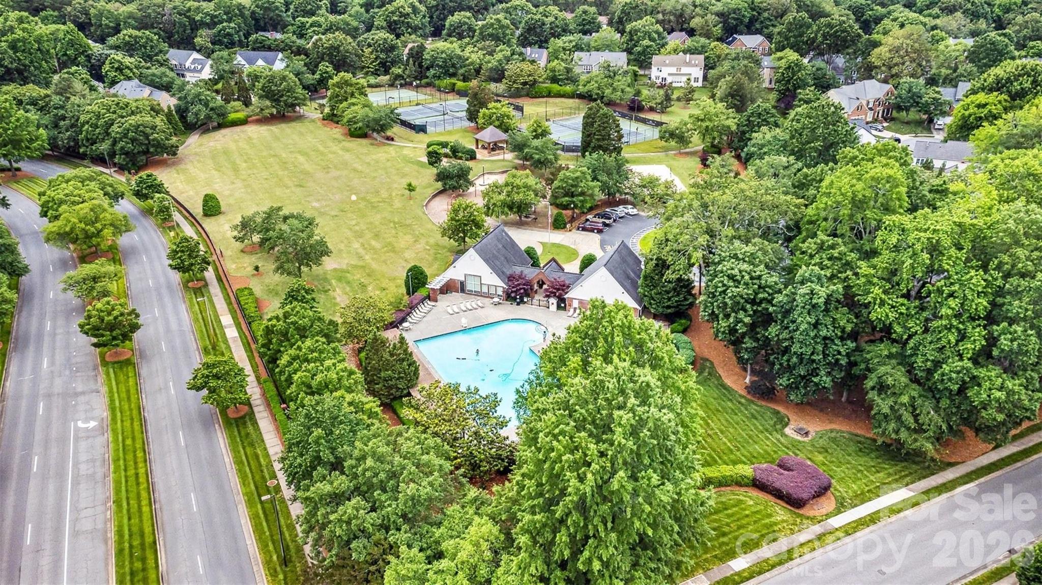 3124 Grandeur Road — Charlotte