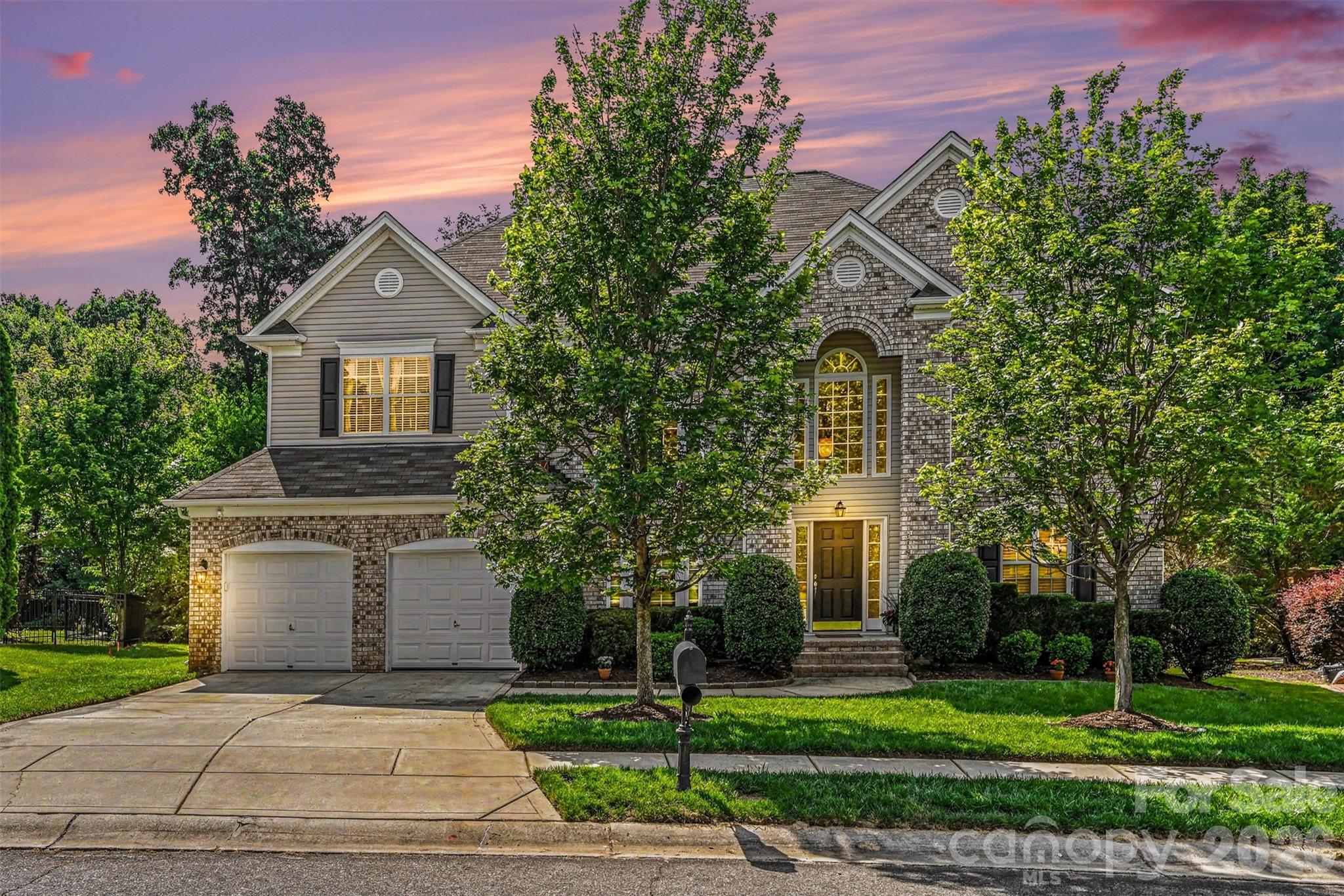 3124 Grandeur Road — Charlotte