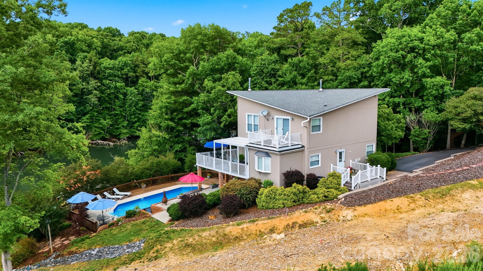 140 Williams Cove Lane — Taylorsville