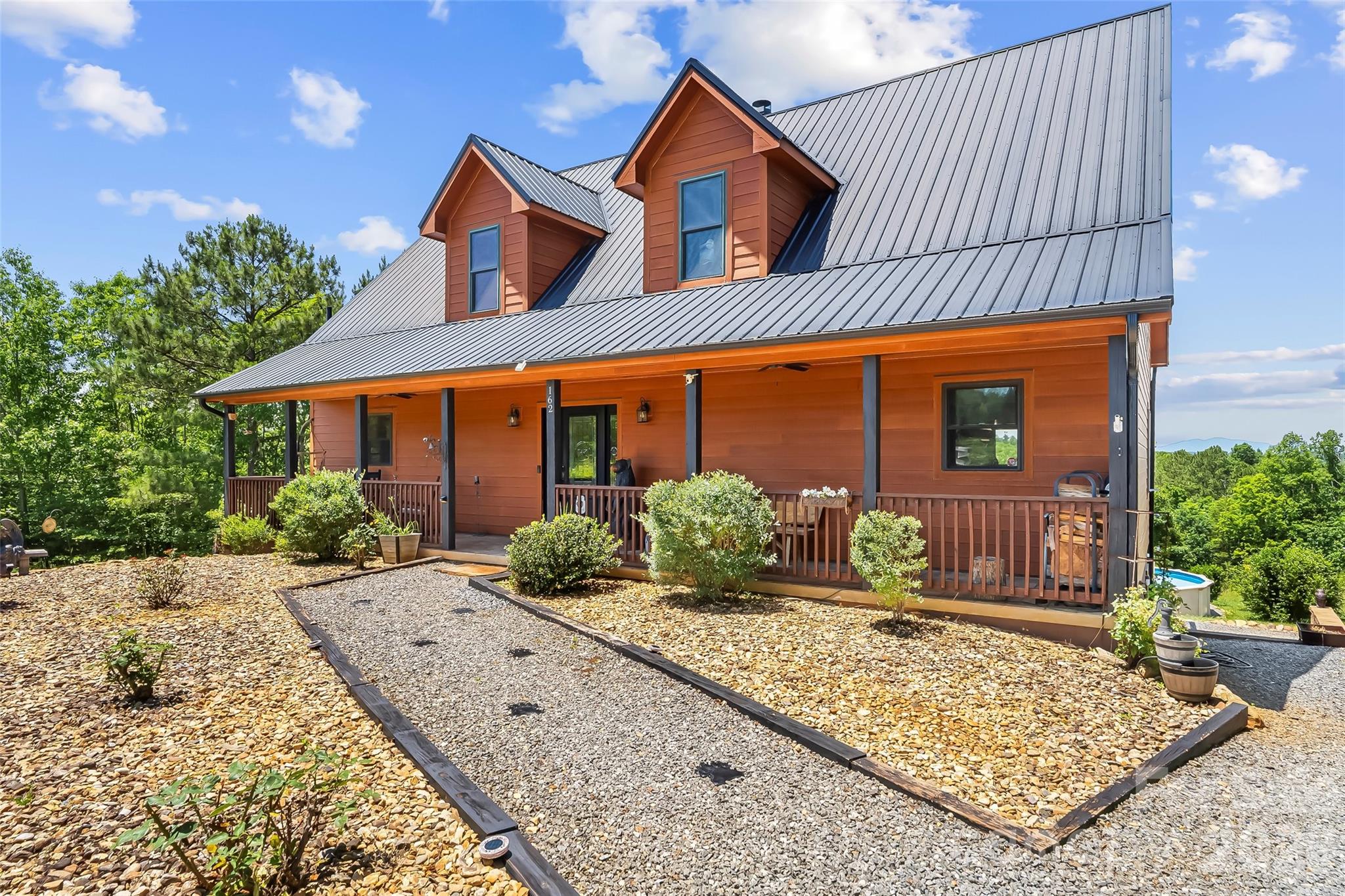 162 N Star Drive — Union Mills