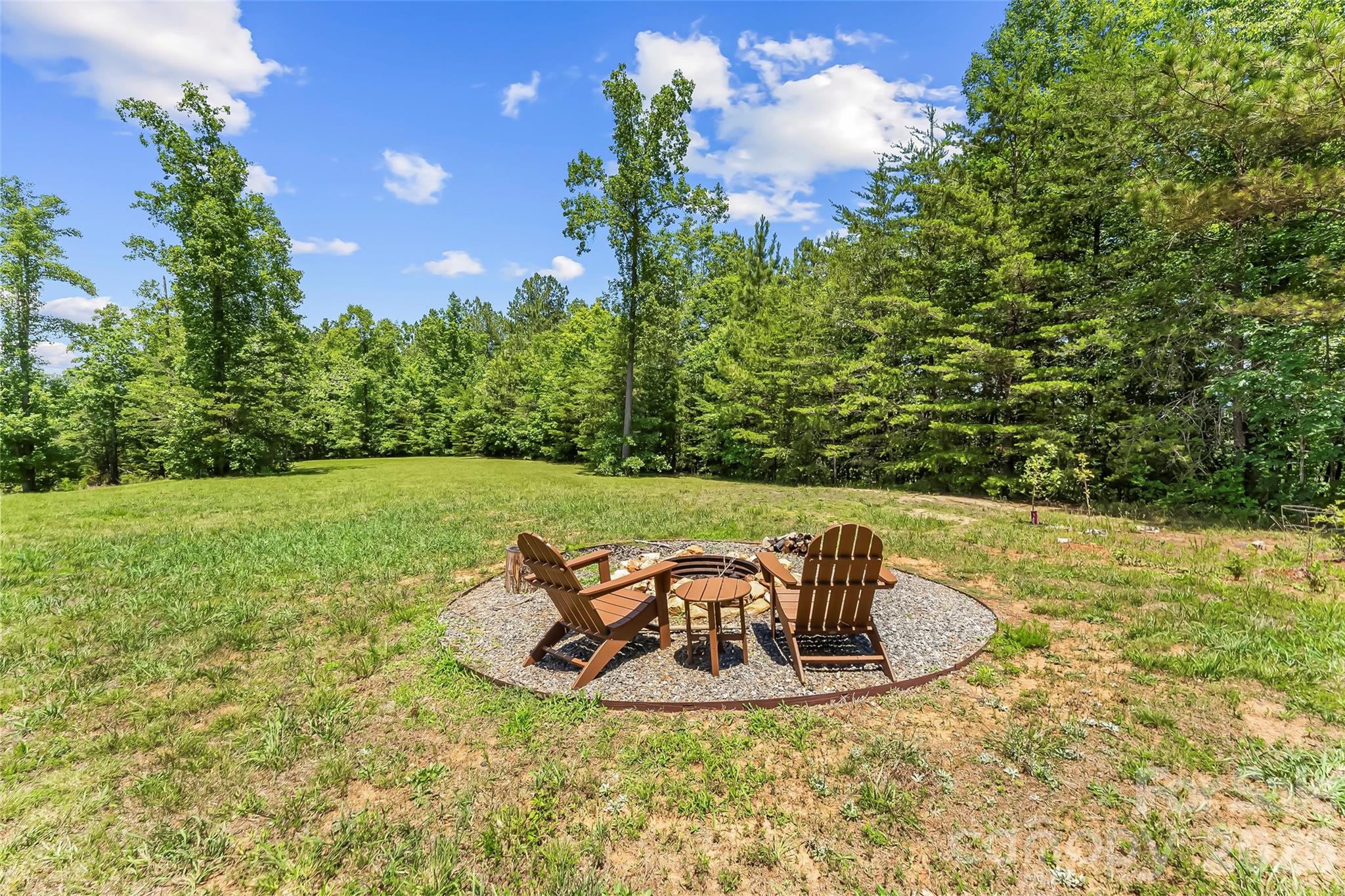 162 N Star Drive — Union Mills
