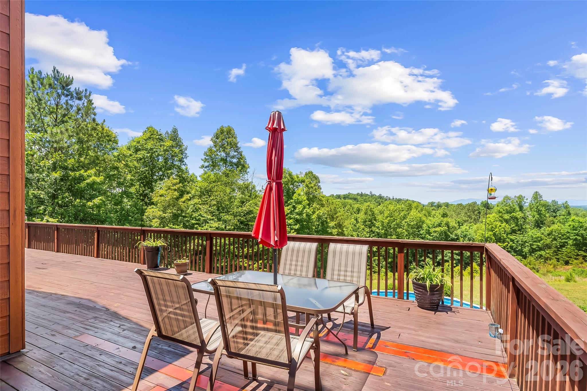 162 N Star Drive — Union Mills