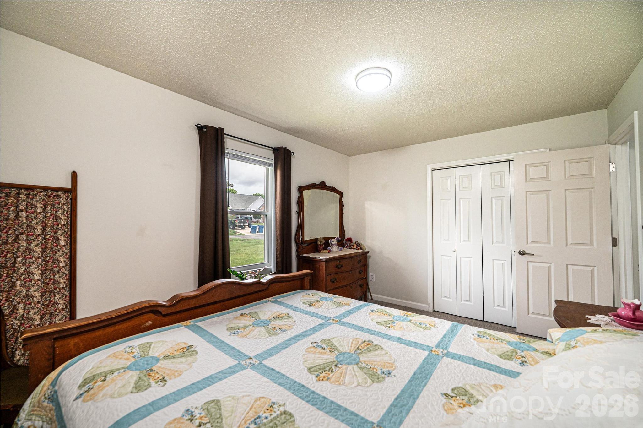 495 Drumstand Road — Stony Point