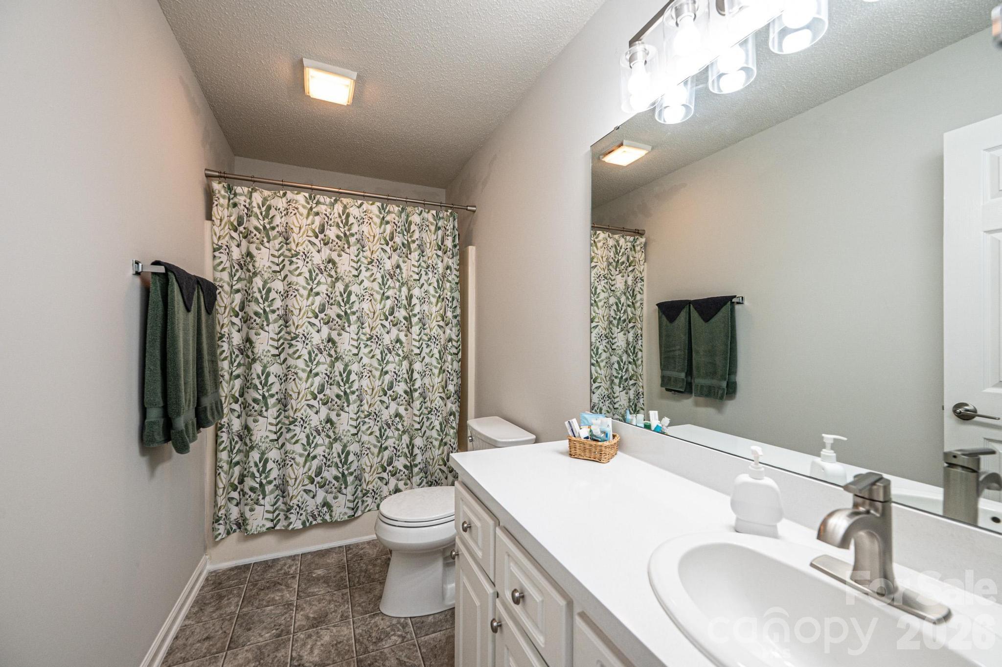495 Drumstand Road — Stony Point