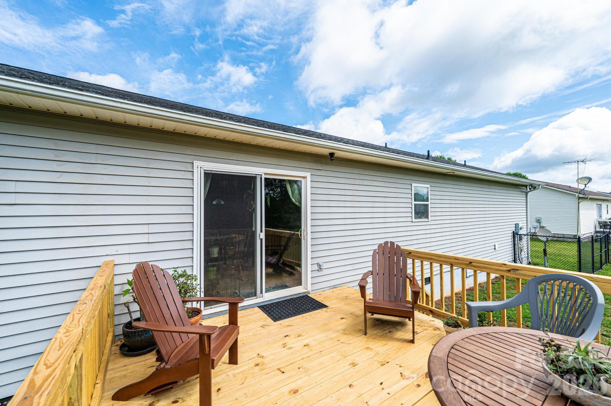 495 Drumstand Road — Stony Point