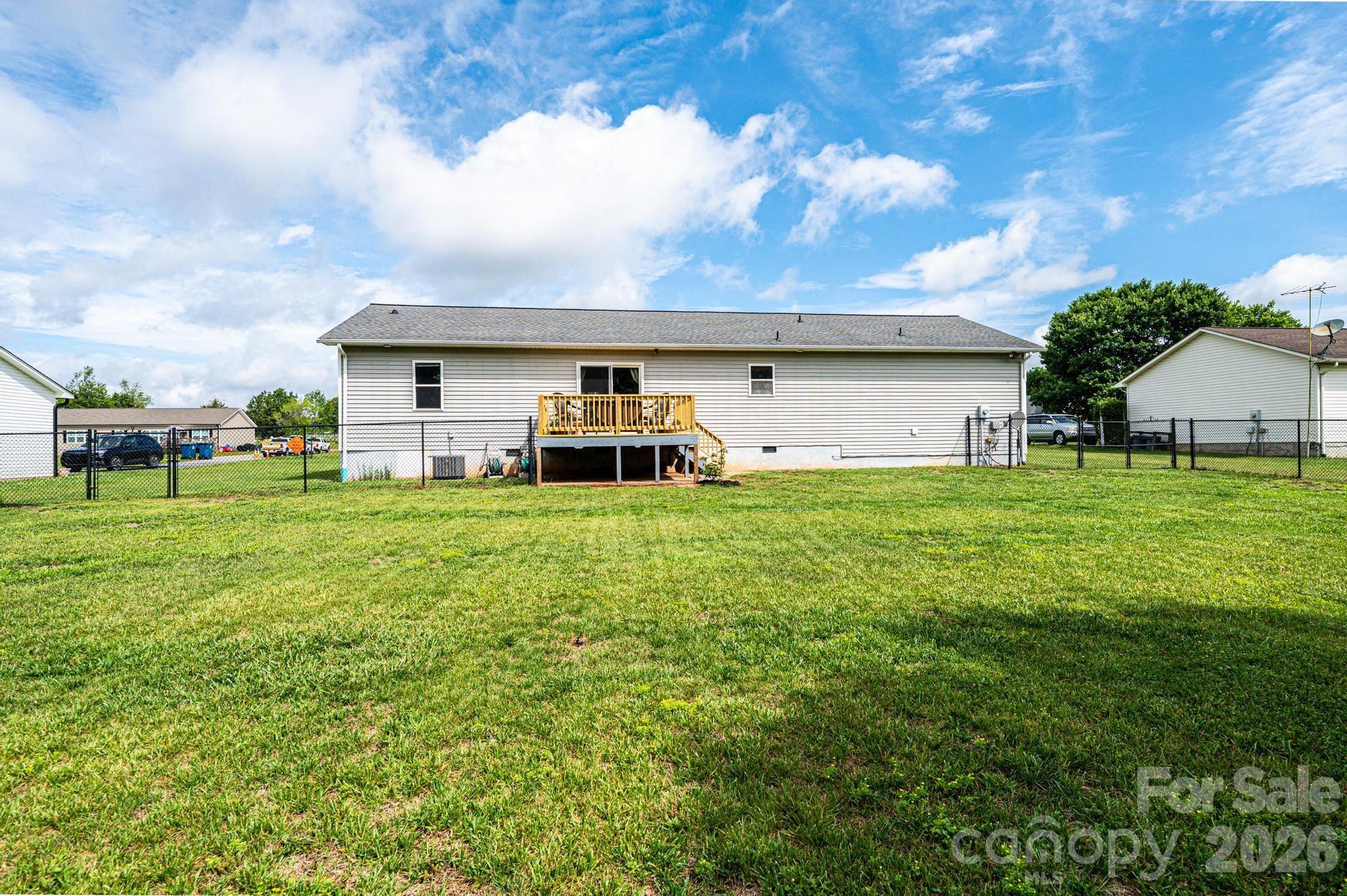 495 Drumstand Road — Stony Point