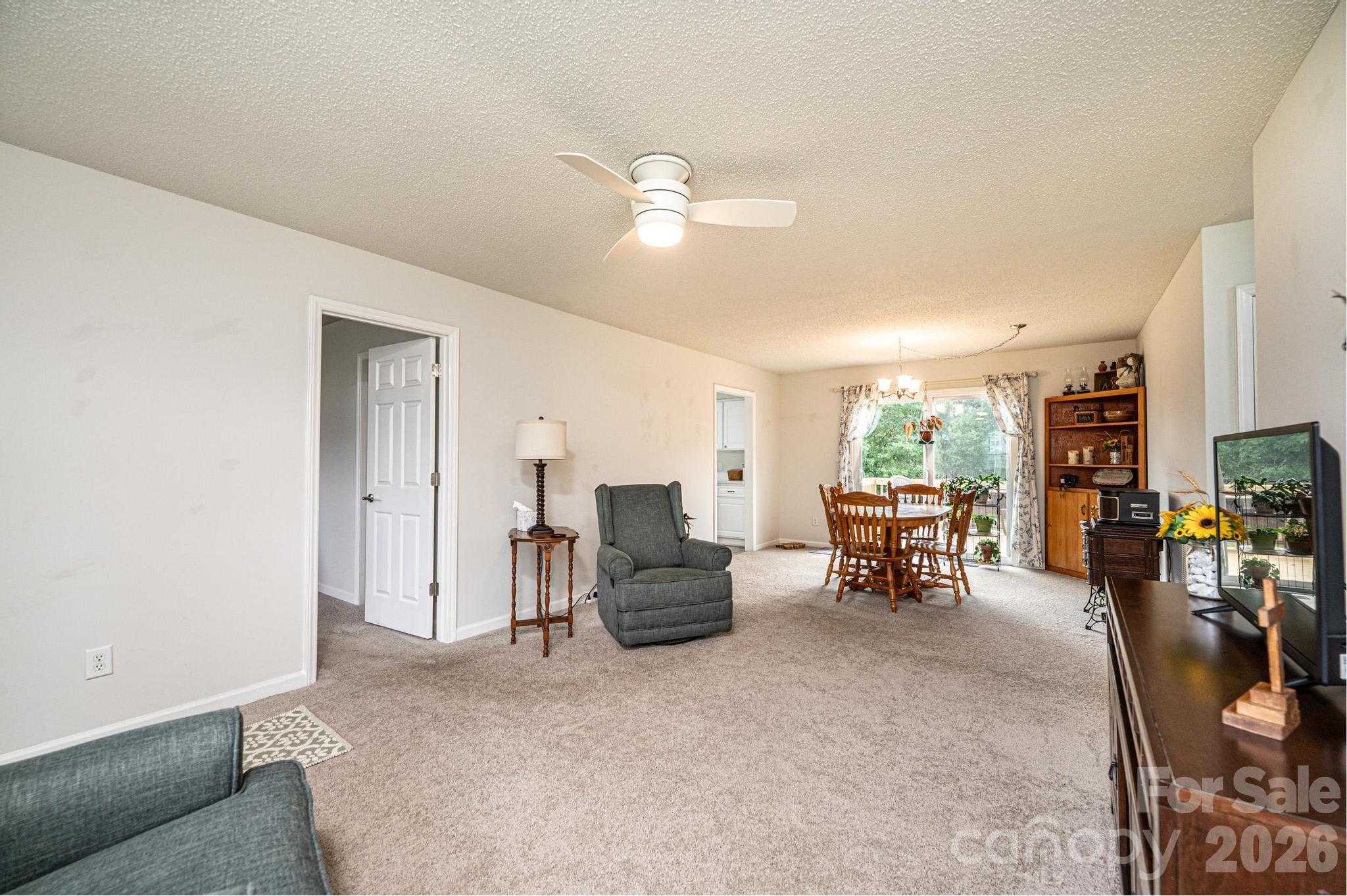 495 Drumstand Road — Stony Point