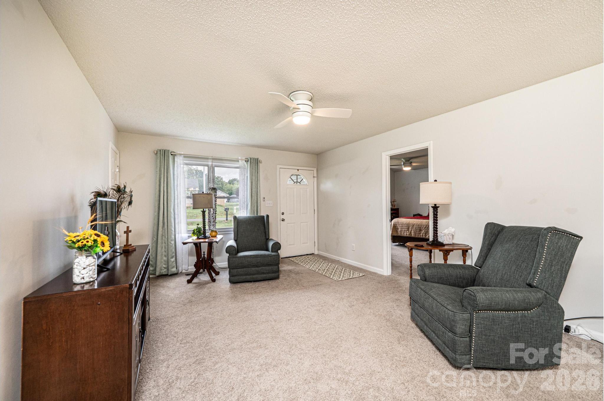 495 Drumstand Road — Stony Point
