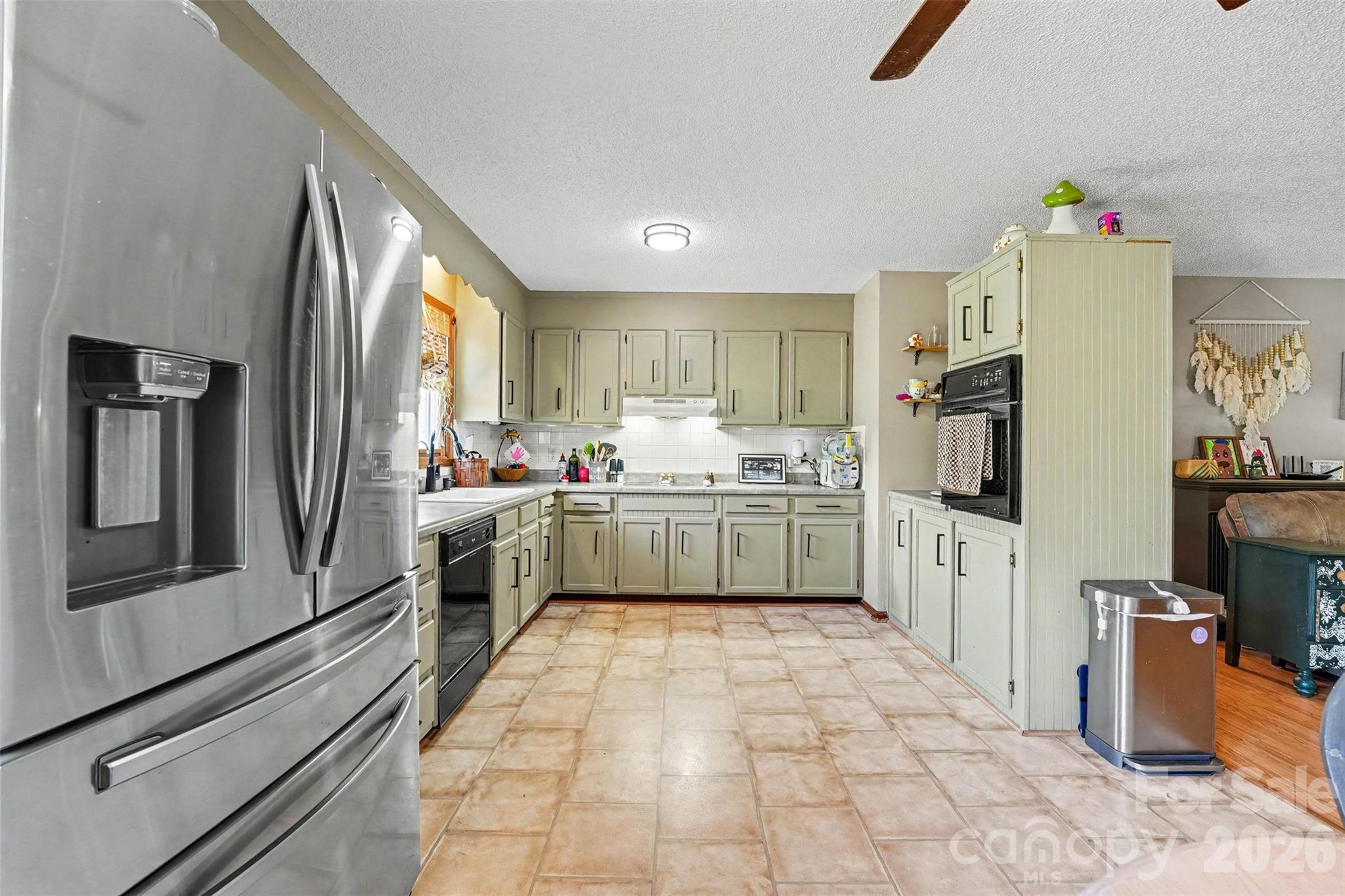 129 Laura Road — Mooresville