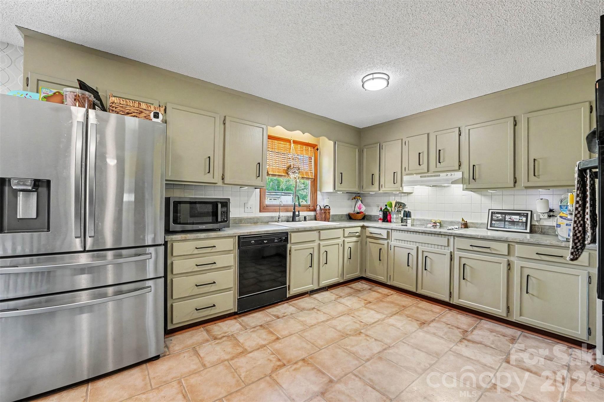 129 Laura Road — Mooresville