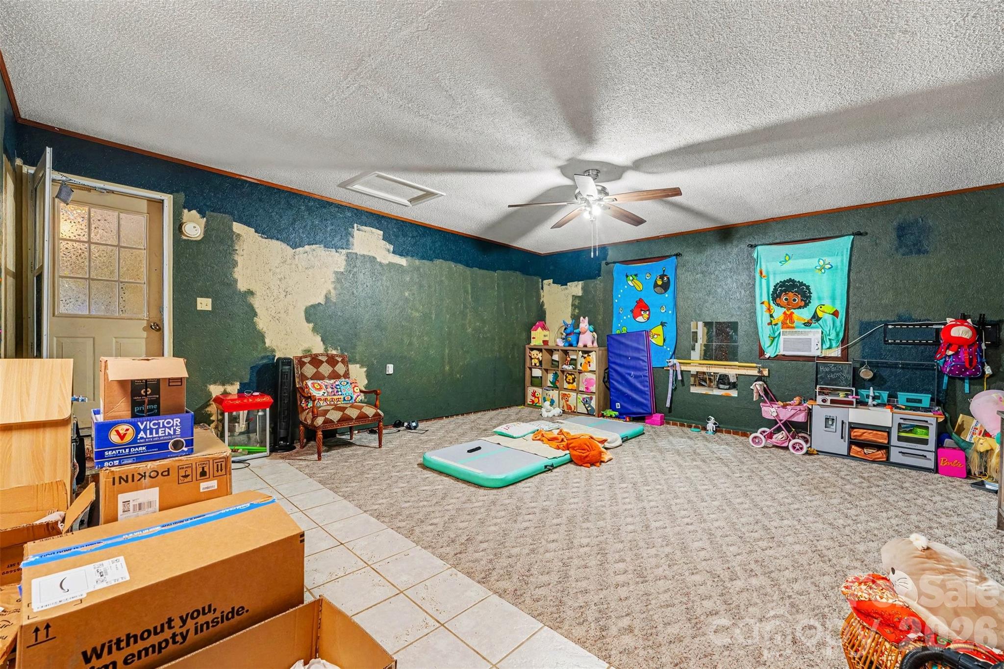 129 Laura Road — Mooresville