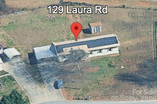 129 Laura Road — Mooresville