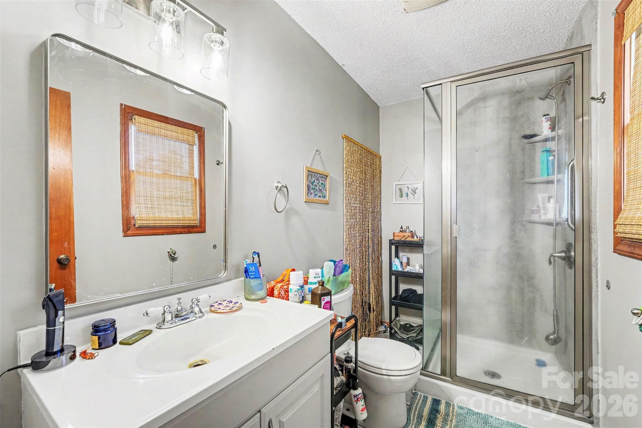 129 Laura Road — Mooresville