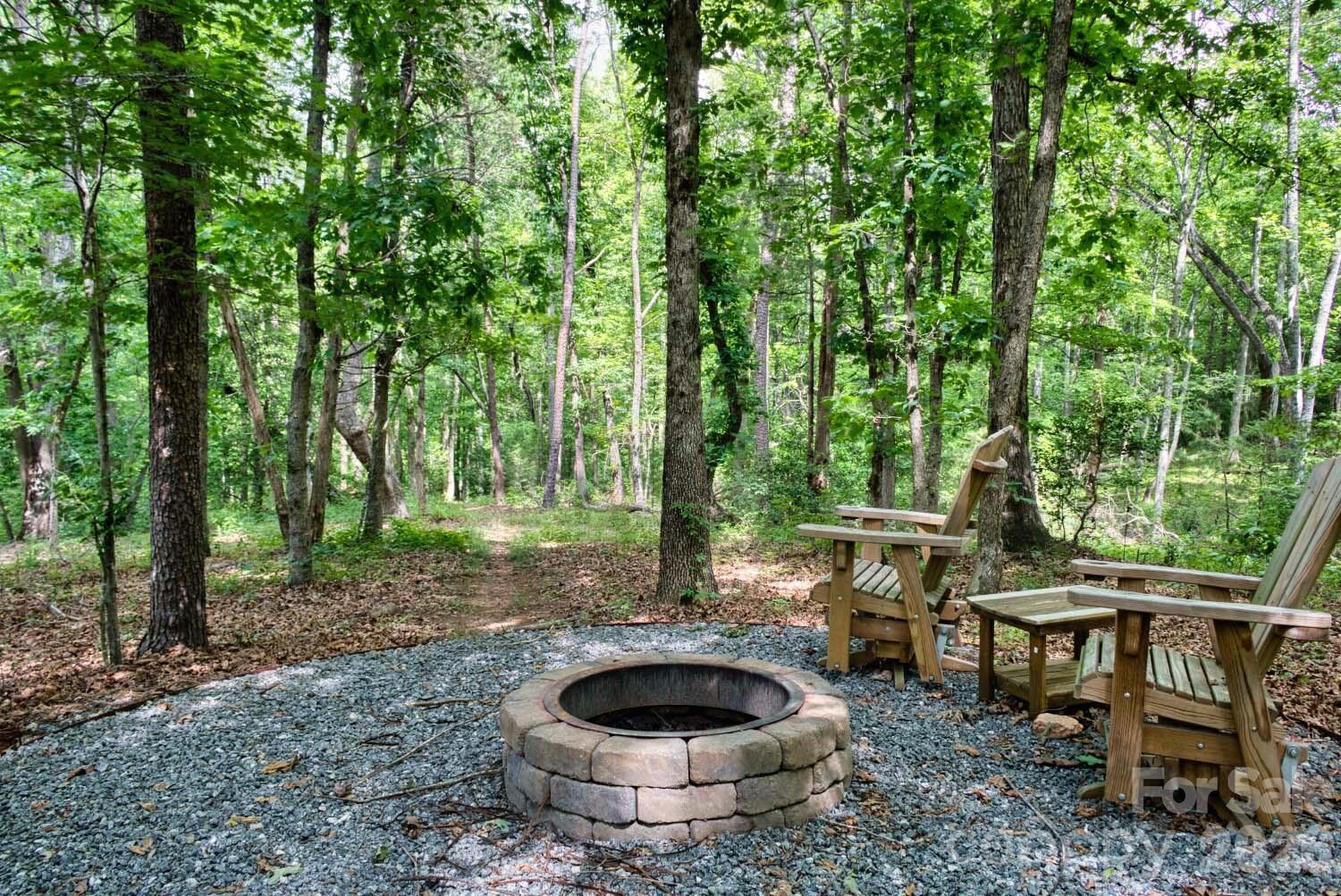 749 Hearthstone Drive — Union Mills