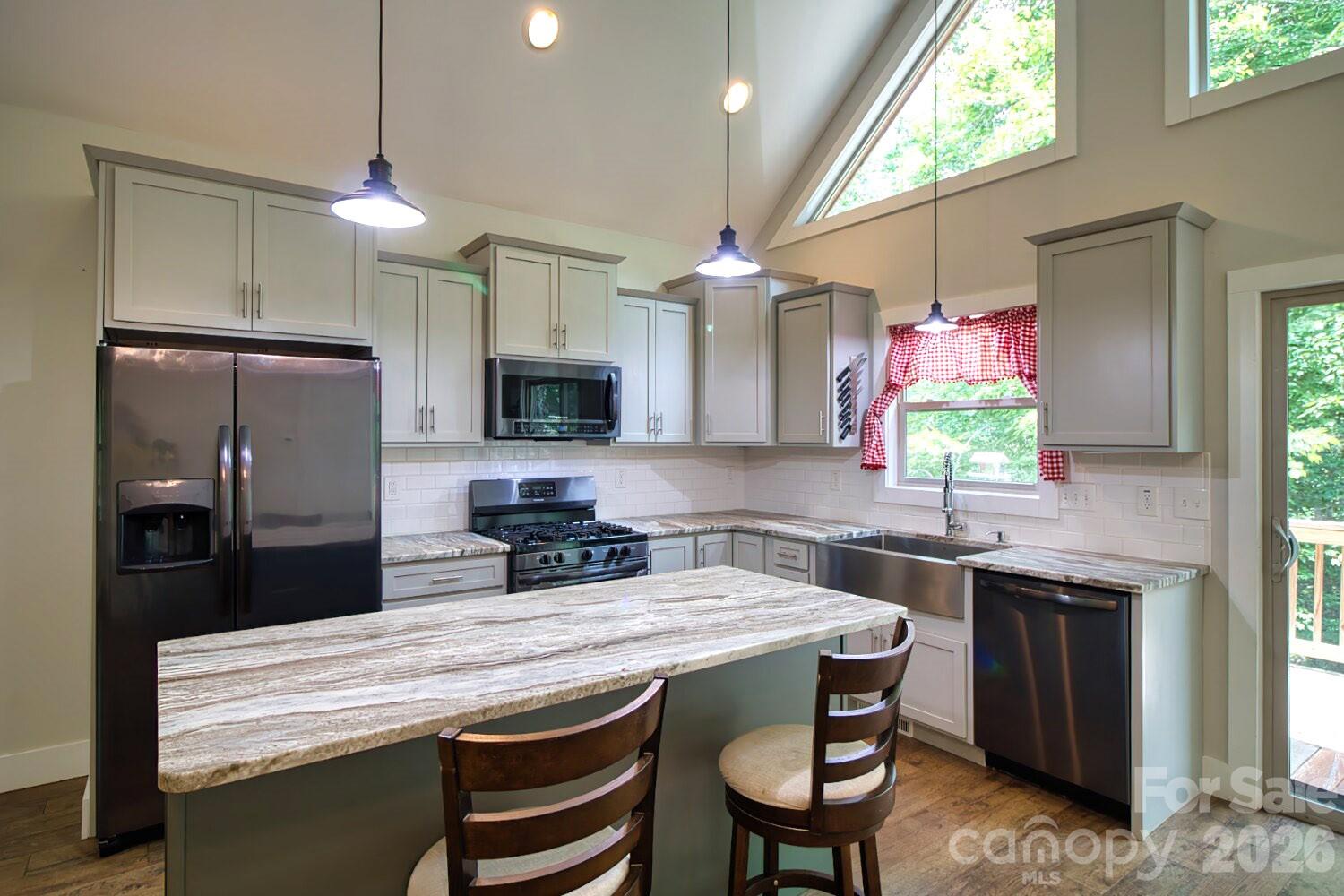 749 Hearthstone Drive — Union Mills