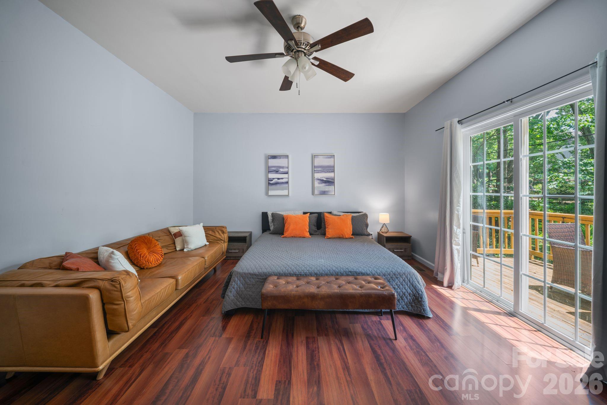 7 Apple Lane — Asheville