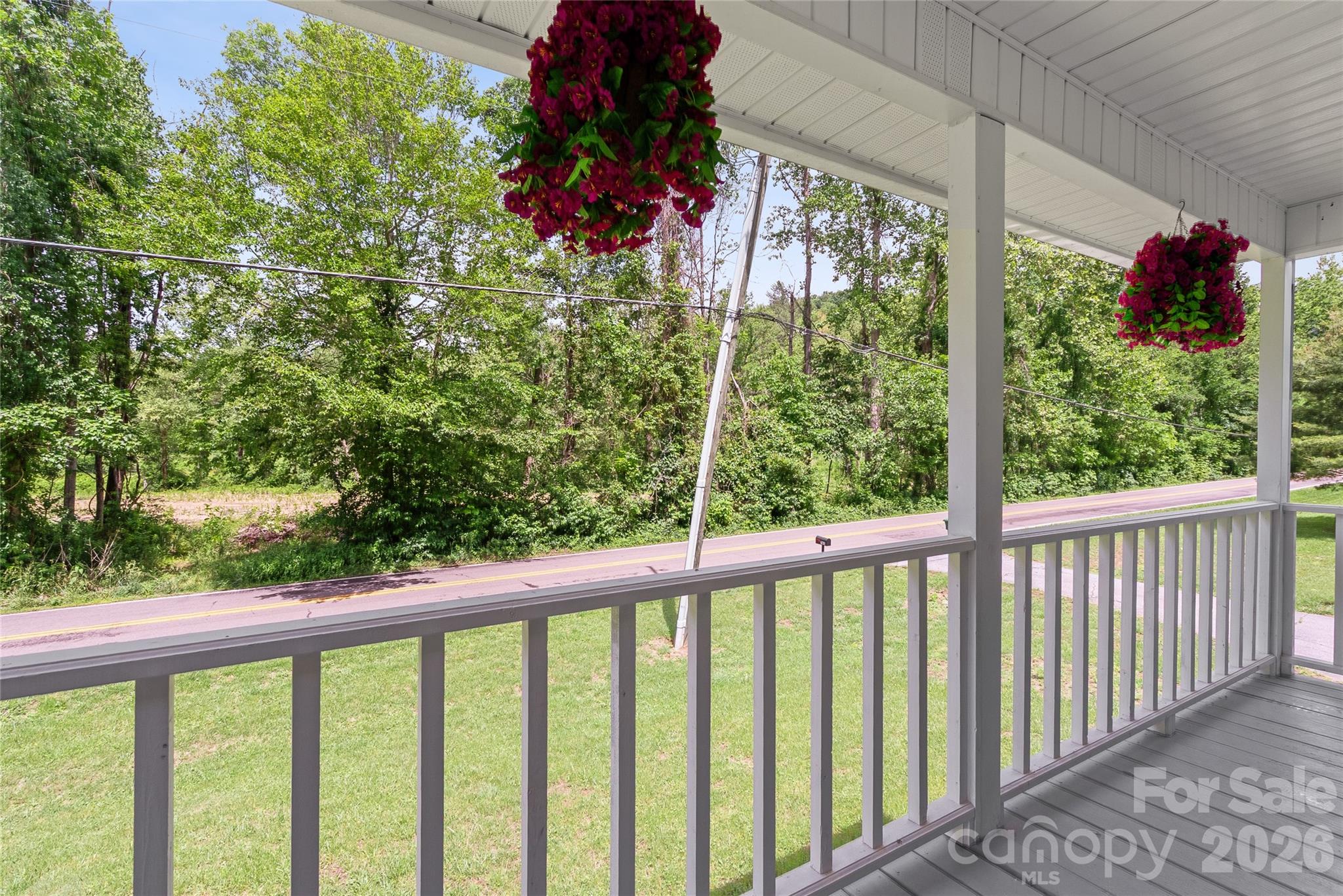 763 Bee Tree Road — Swannanoa