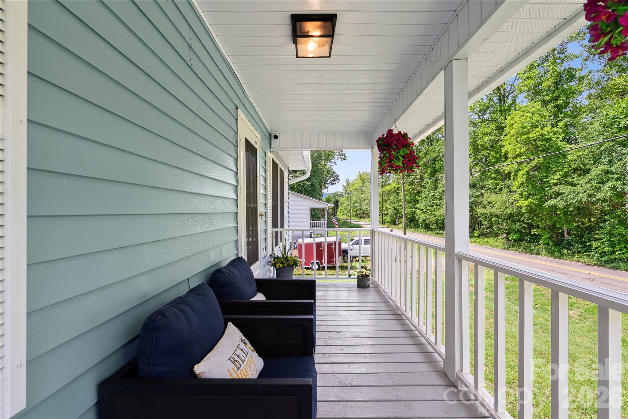763 Bee Tree Road — Swannanoa