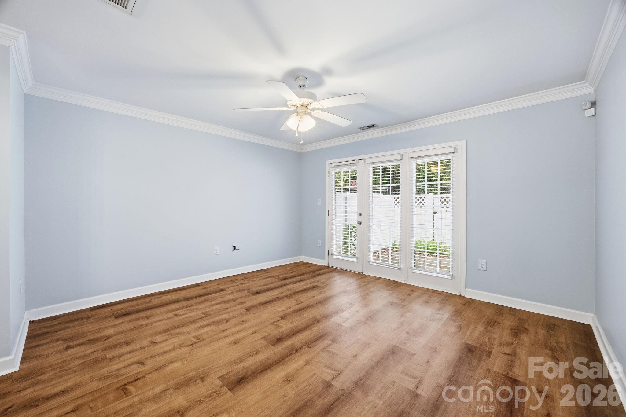 1215 Green Oaks Lane #I — Charlotte
