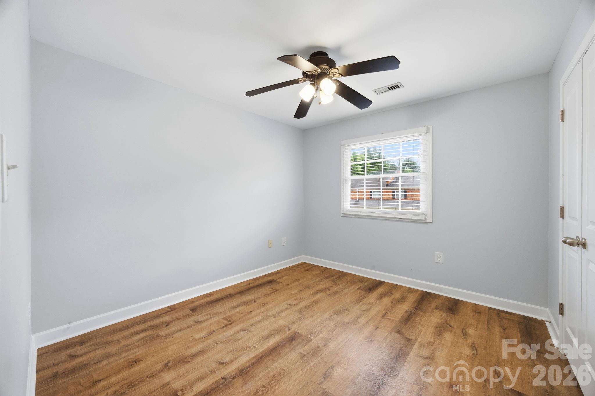 1215 Green Oaks Lane #I — Charlotte