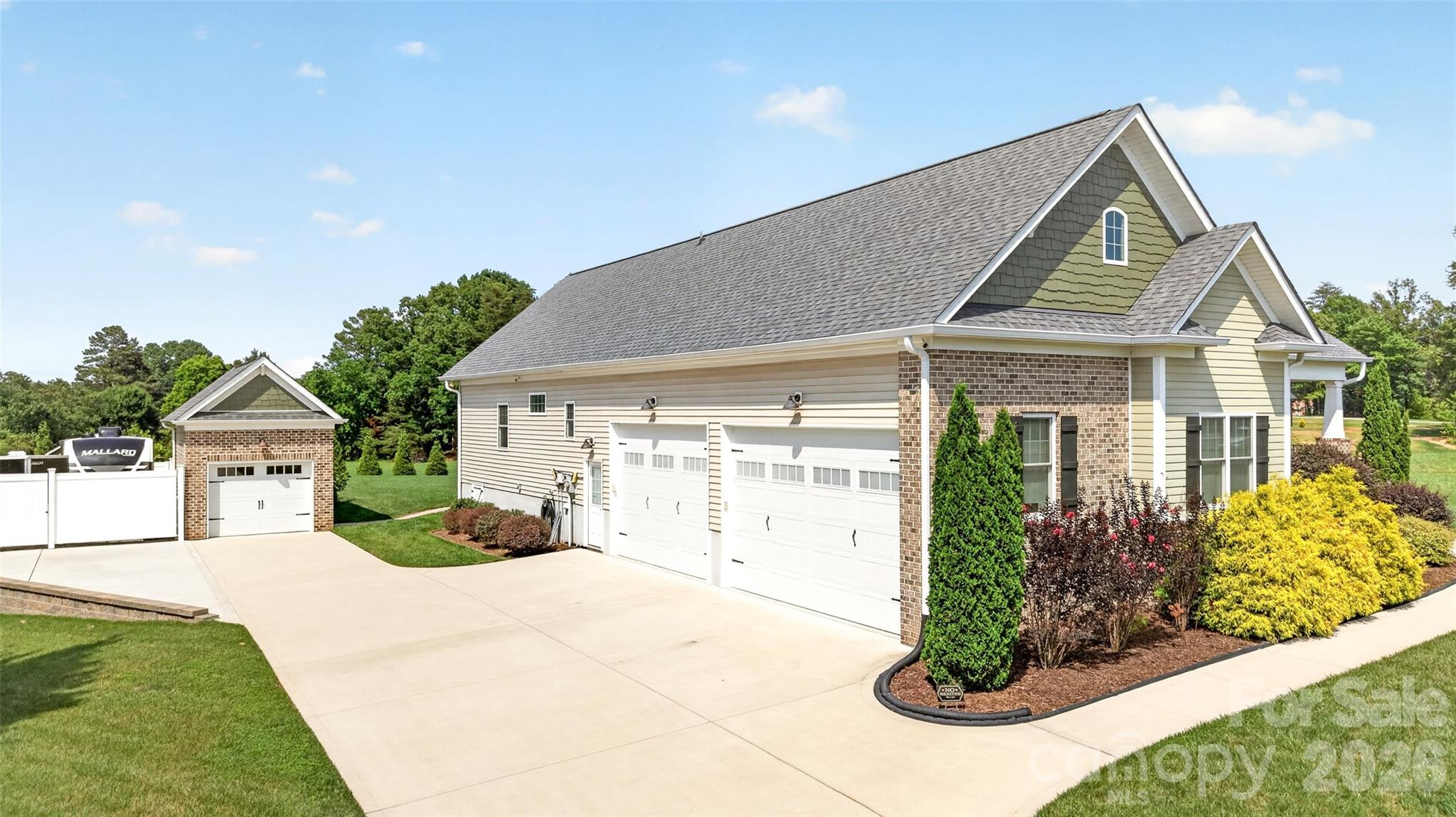 107 Buffalo Creek Drive — Statesville