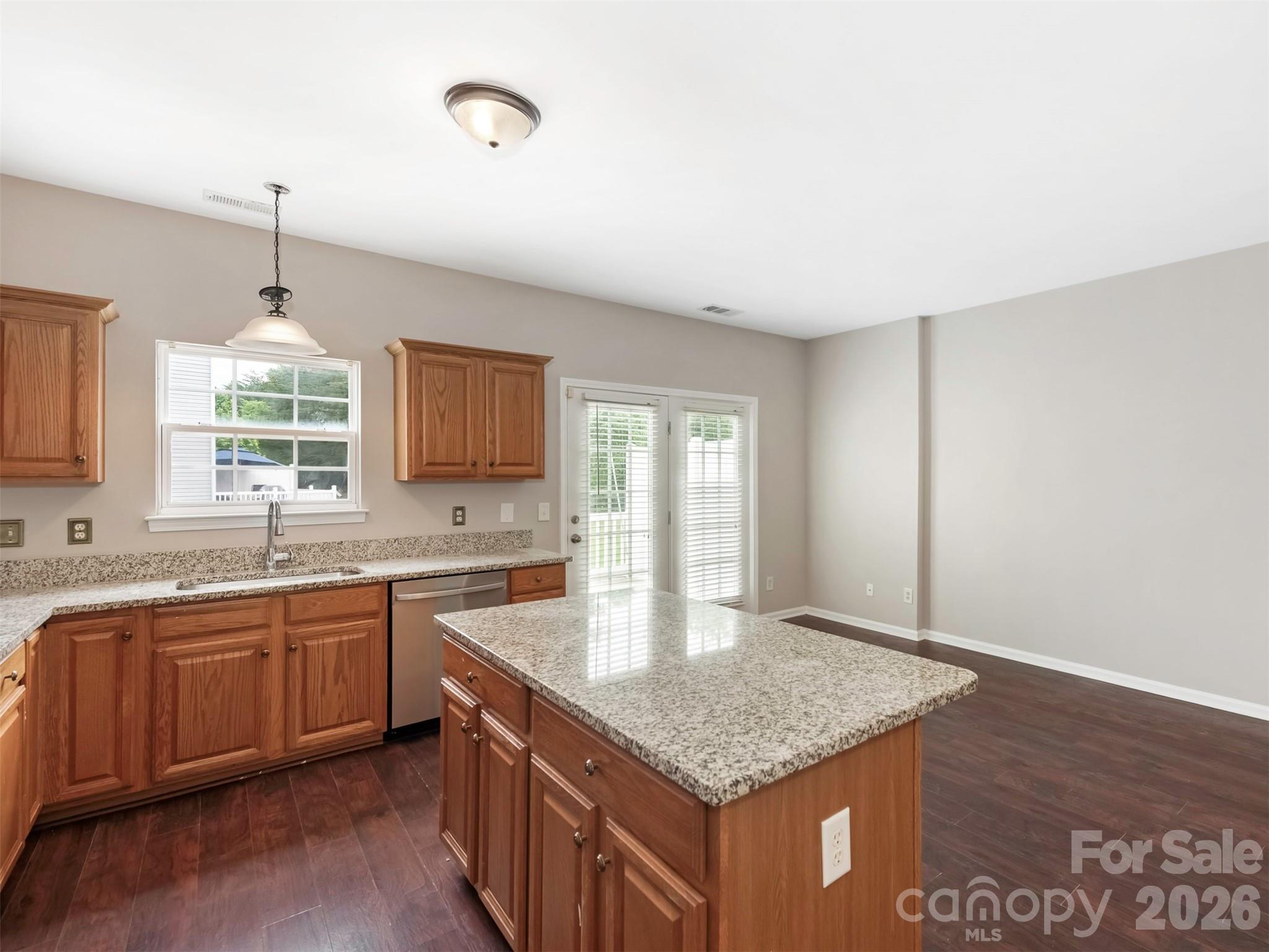 980 Tiger Lane — Charlotte