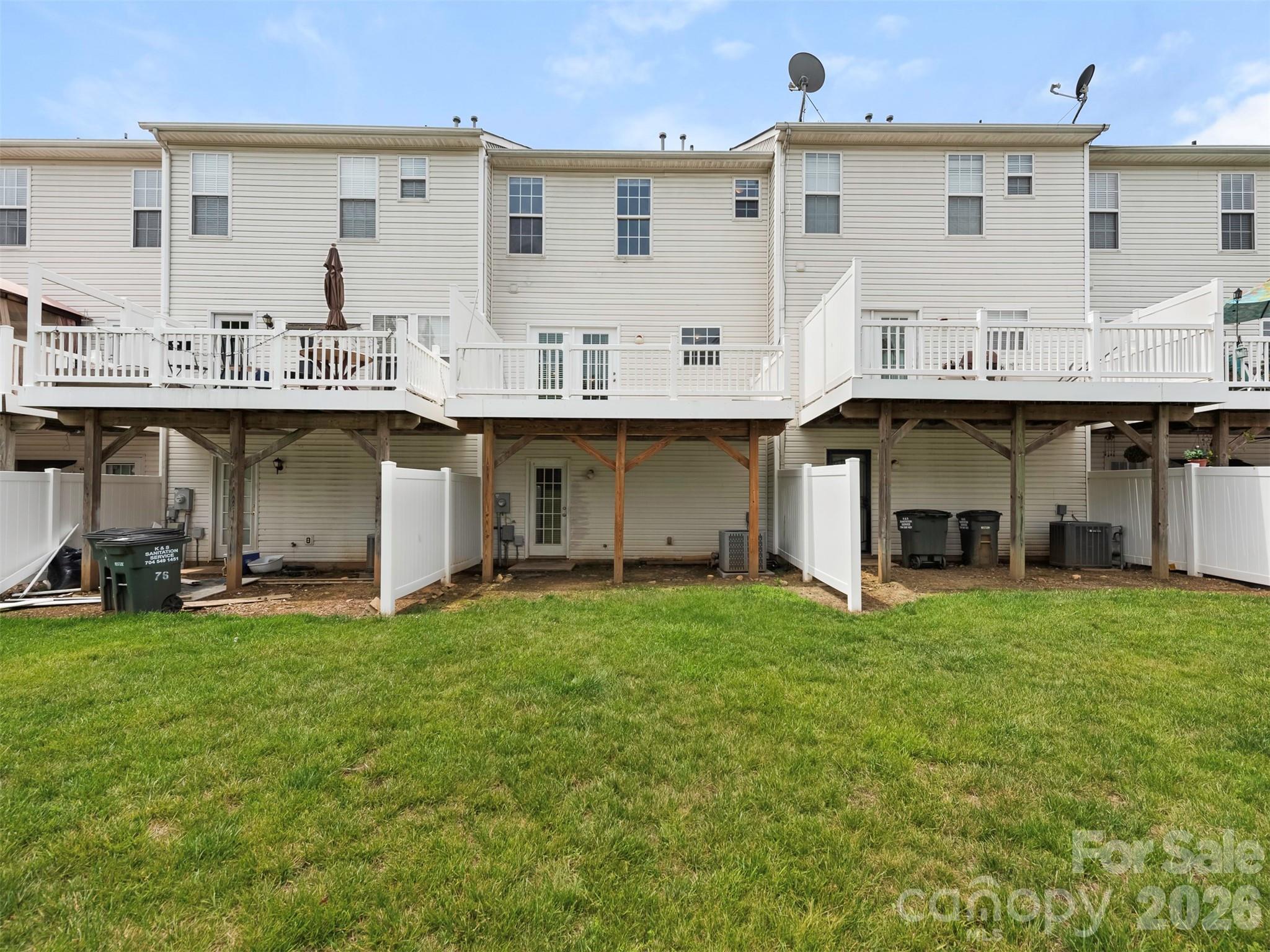 980 Tiger Lane — Charlotte