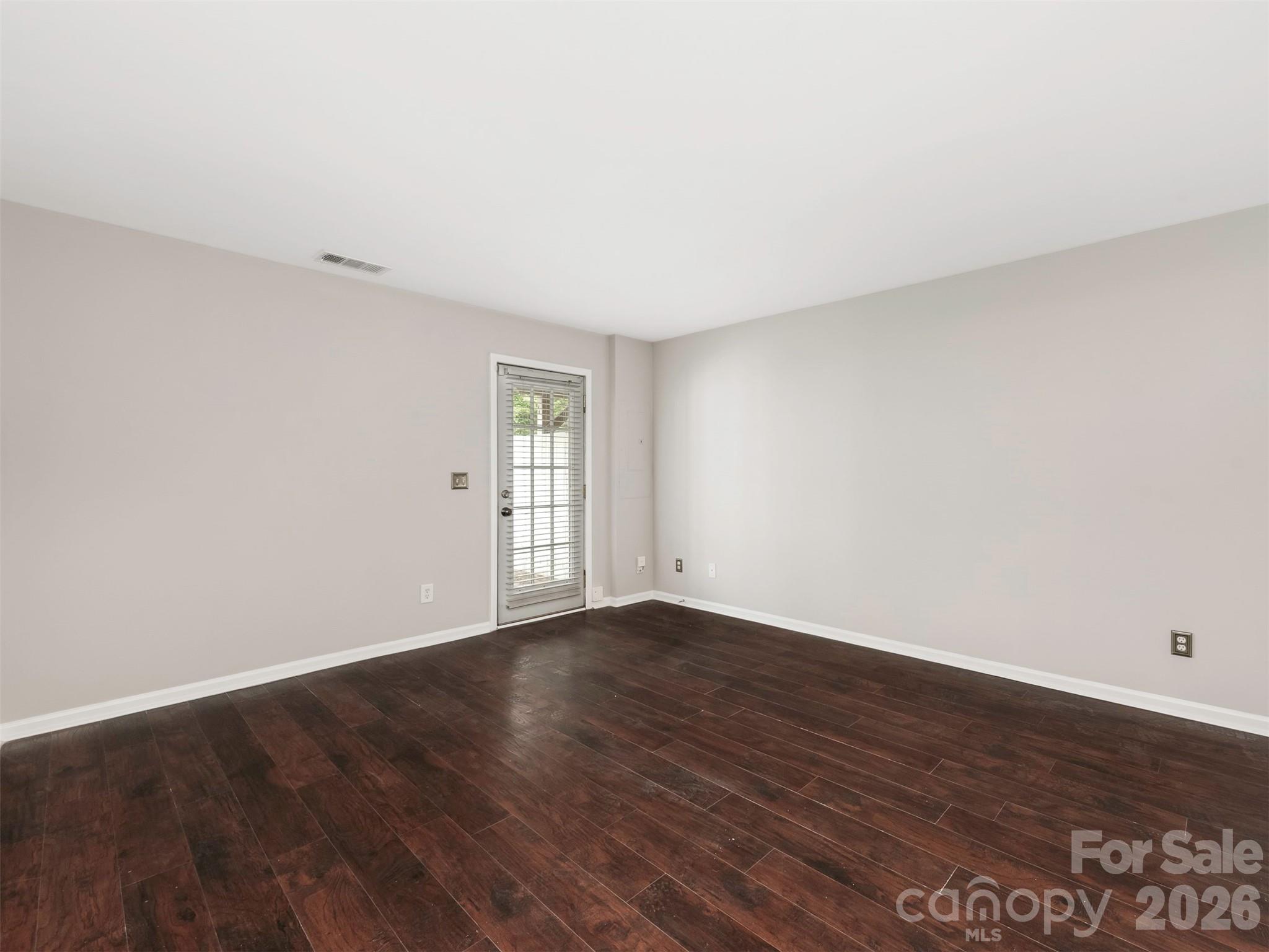 980 Tiger Lane — Charlotte