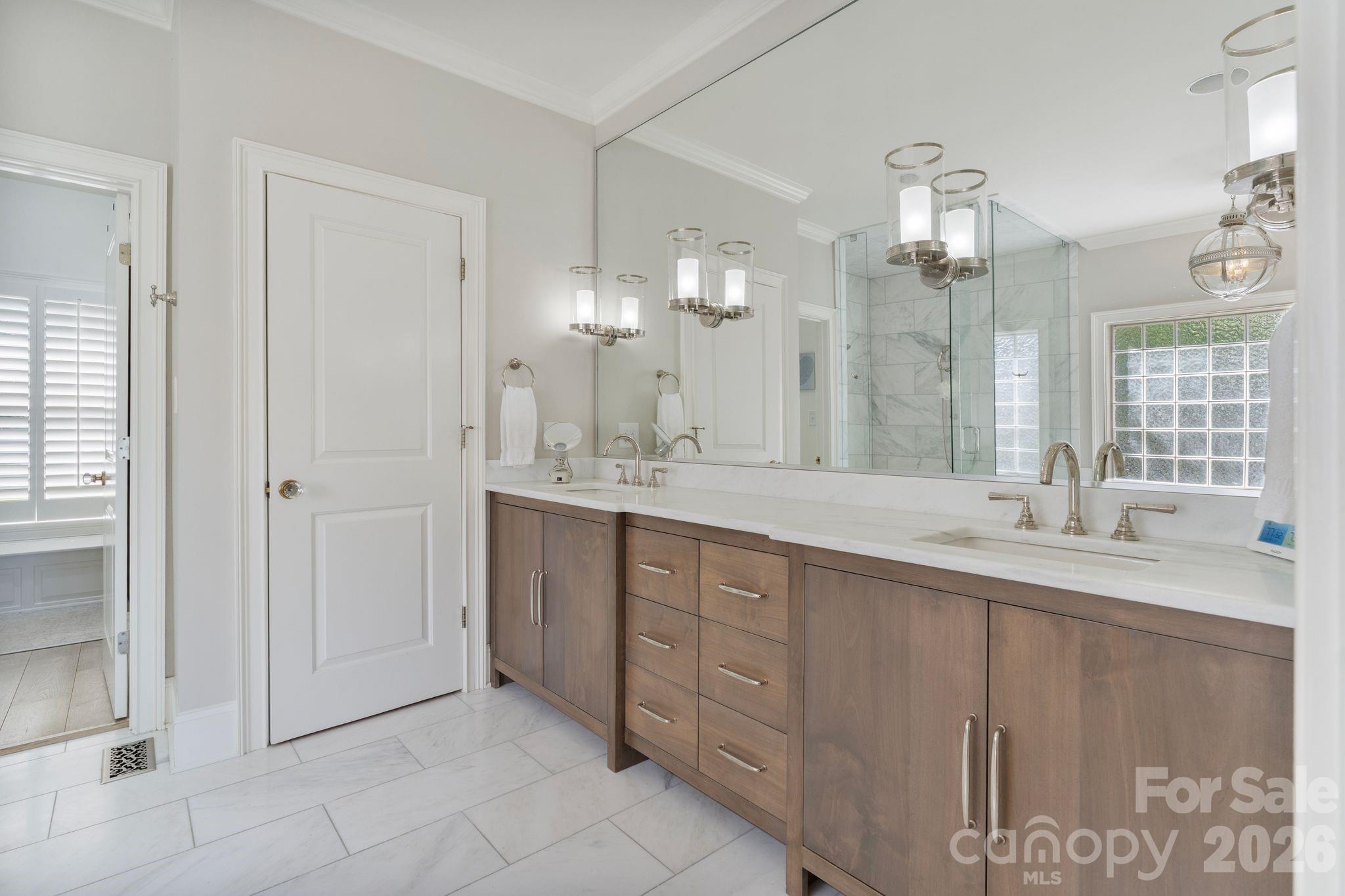 19300 Mary Ardrey Circle — Cornelius