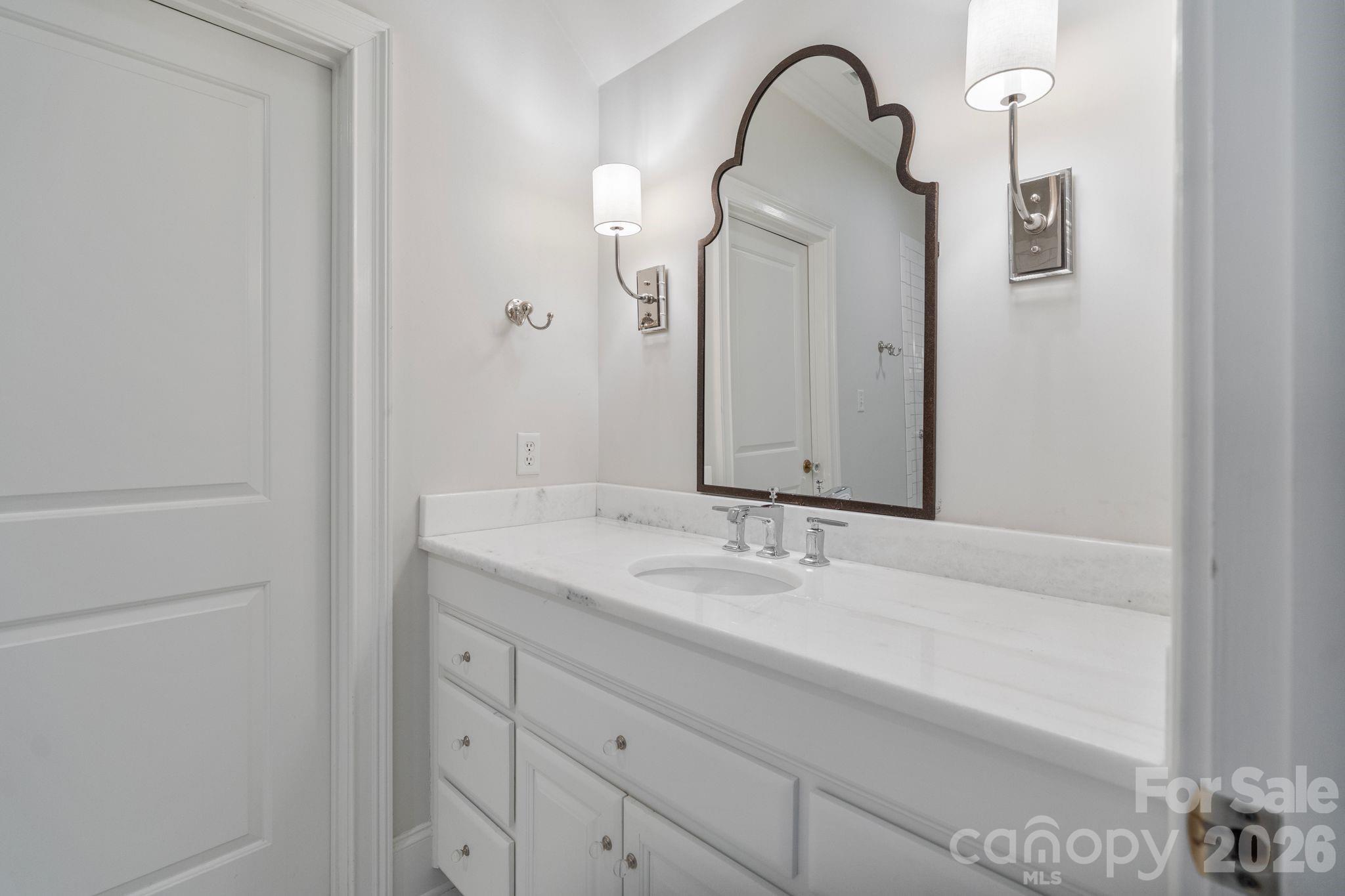 19300 Mary Ardrey Circle — Cornelius
