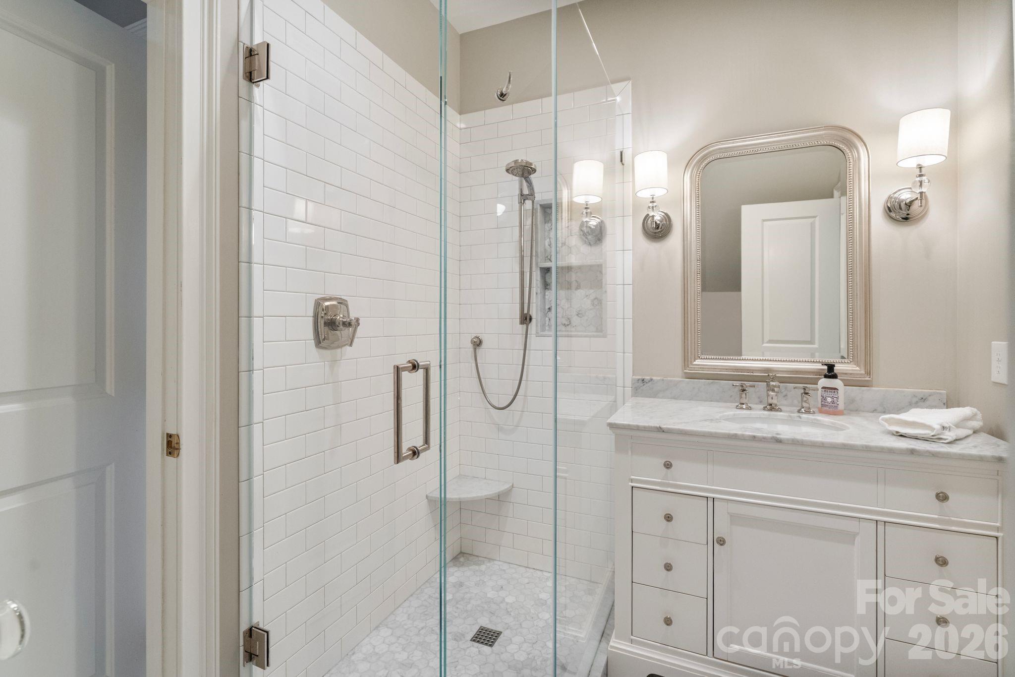 19300 Mary Ardrey Circle — Cornelius