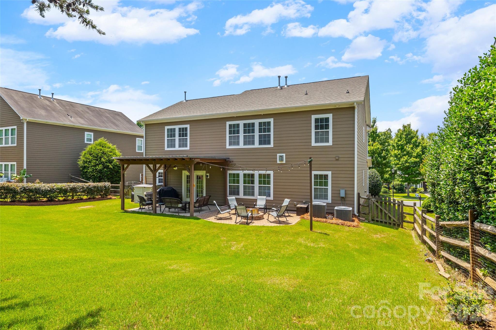 16846 Rudence Court — Charlotte