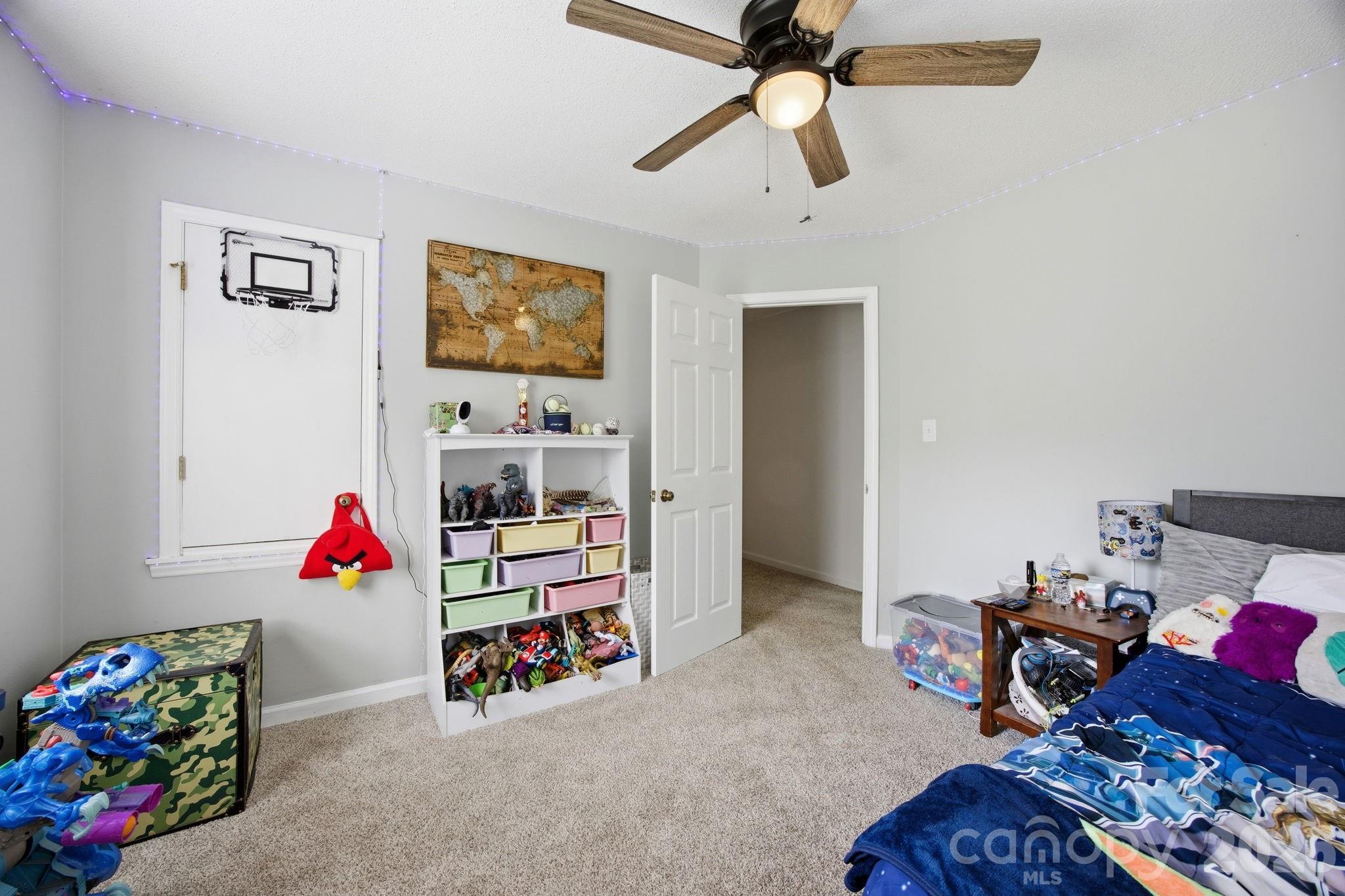 6375 Royal Pines Drive — Clover