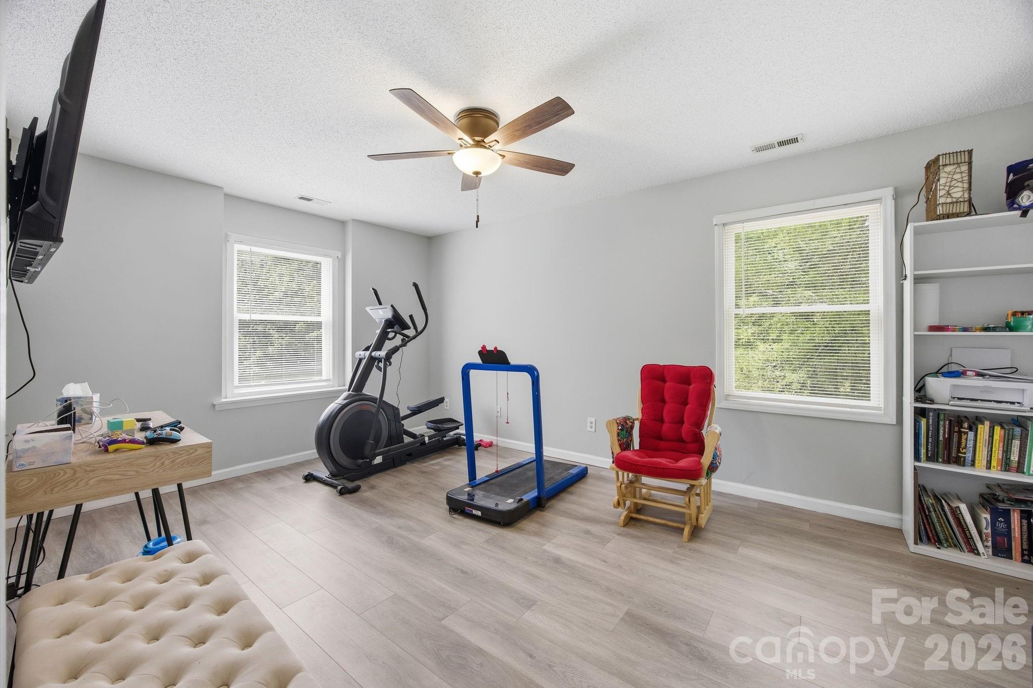 6375 Royal Pines Drive — Clover