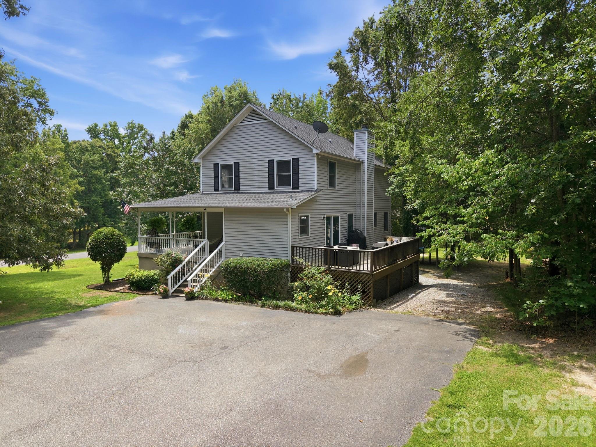 6375 Royal Pines Drive — Clover
