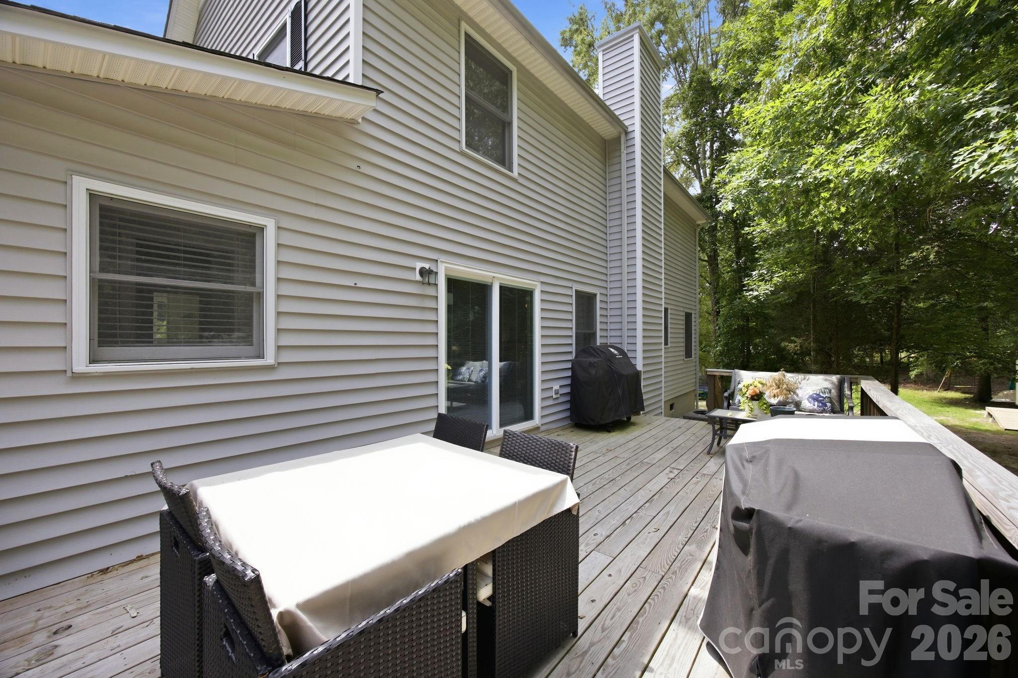 6375 Royal Pines Drive — Clover