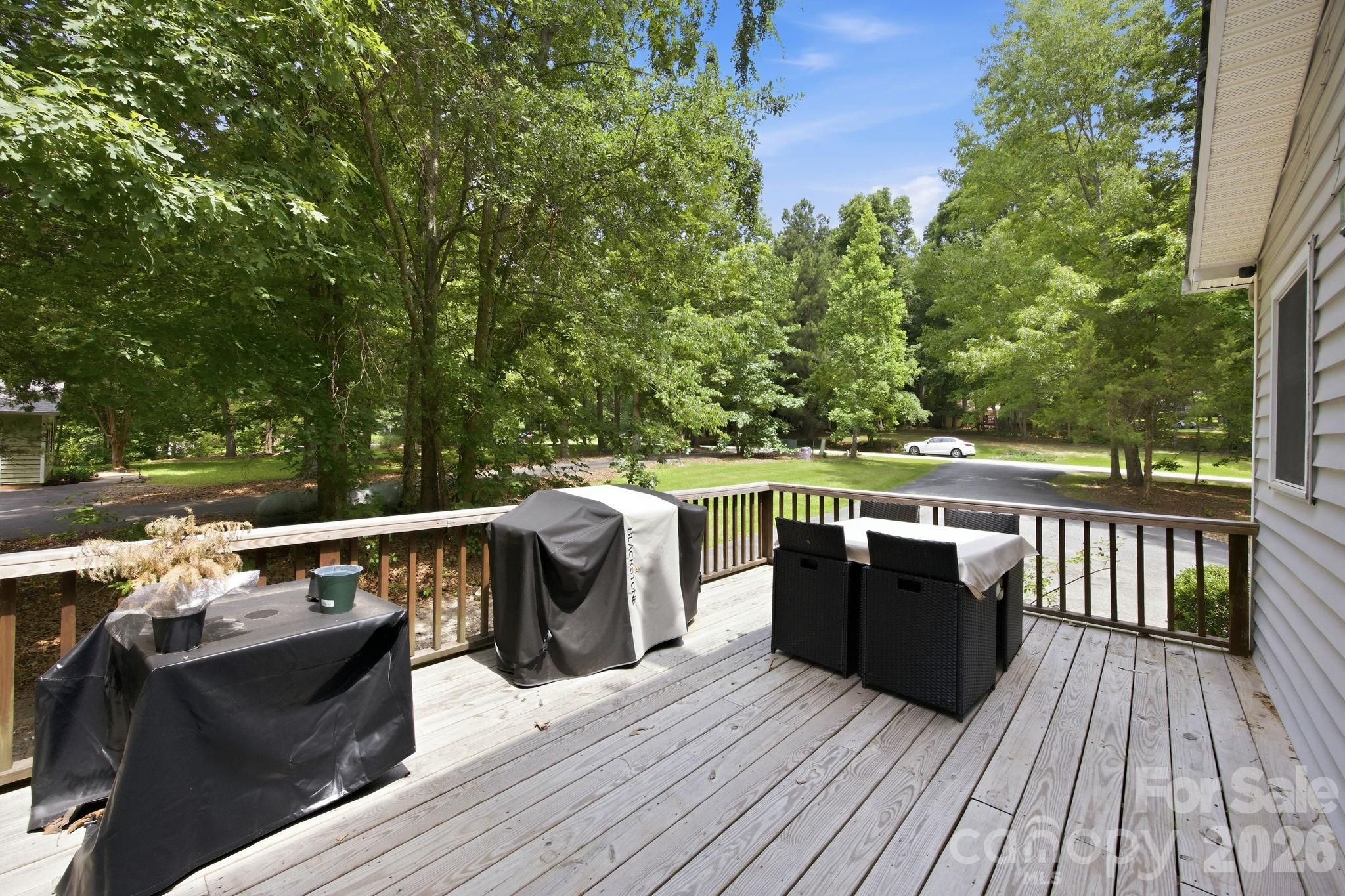 6375 Royal Pines Drive — Clover