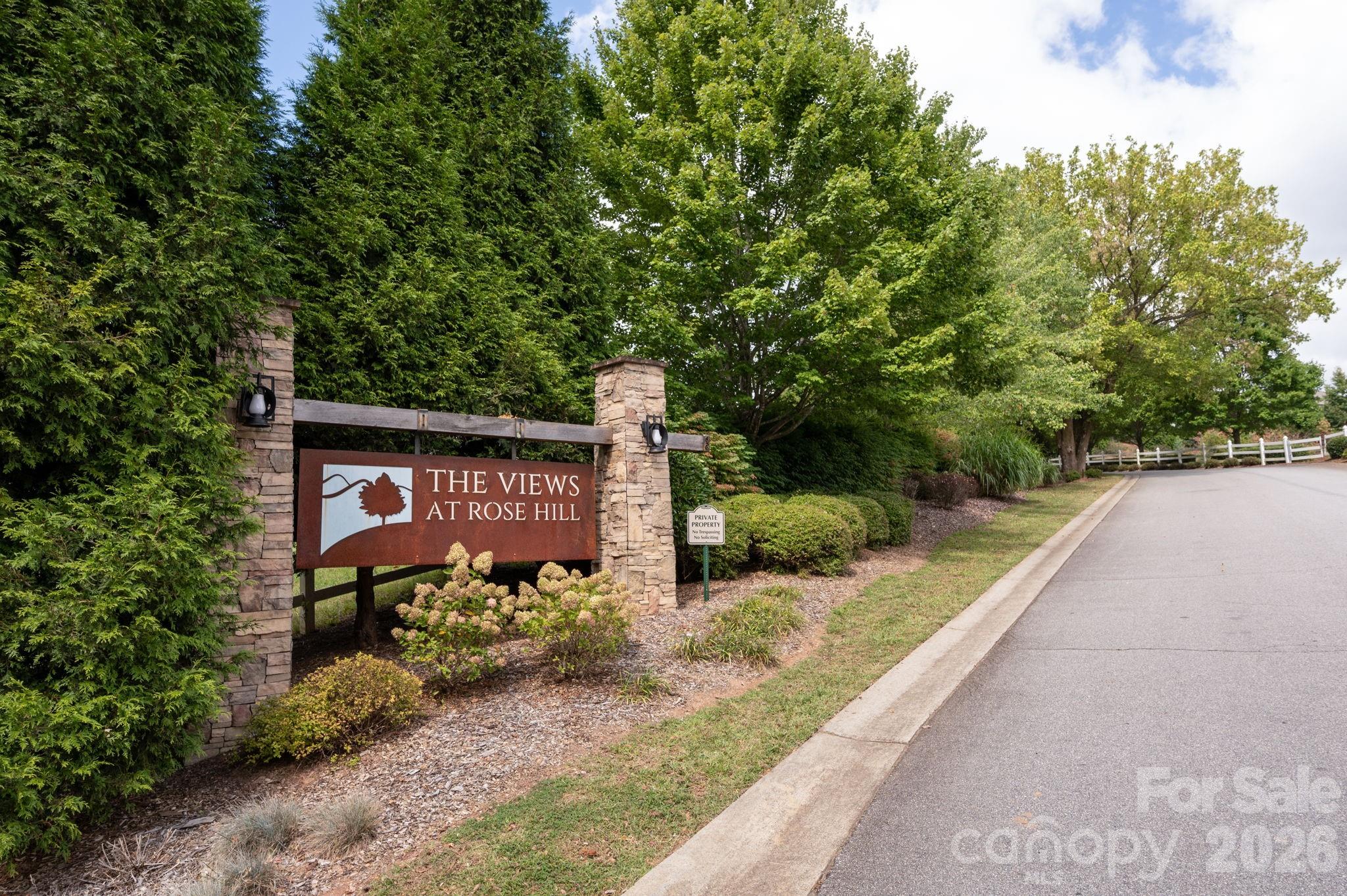 45 Dreambird Drive — Leicester