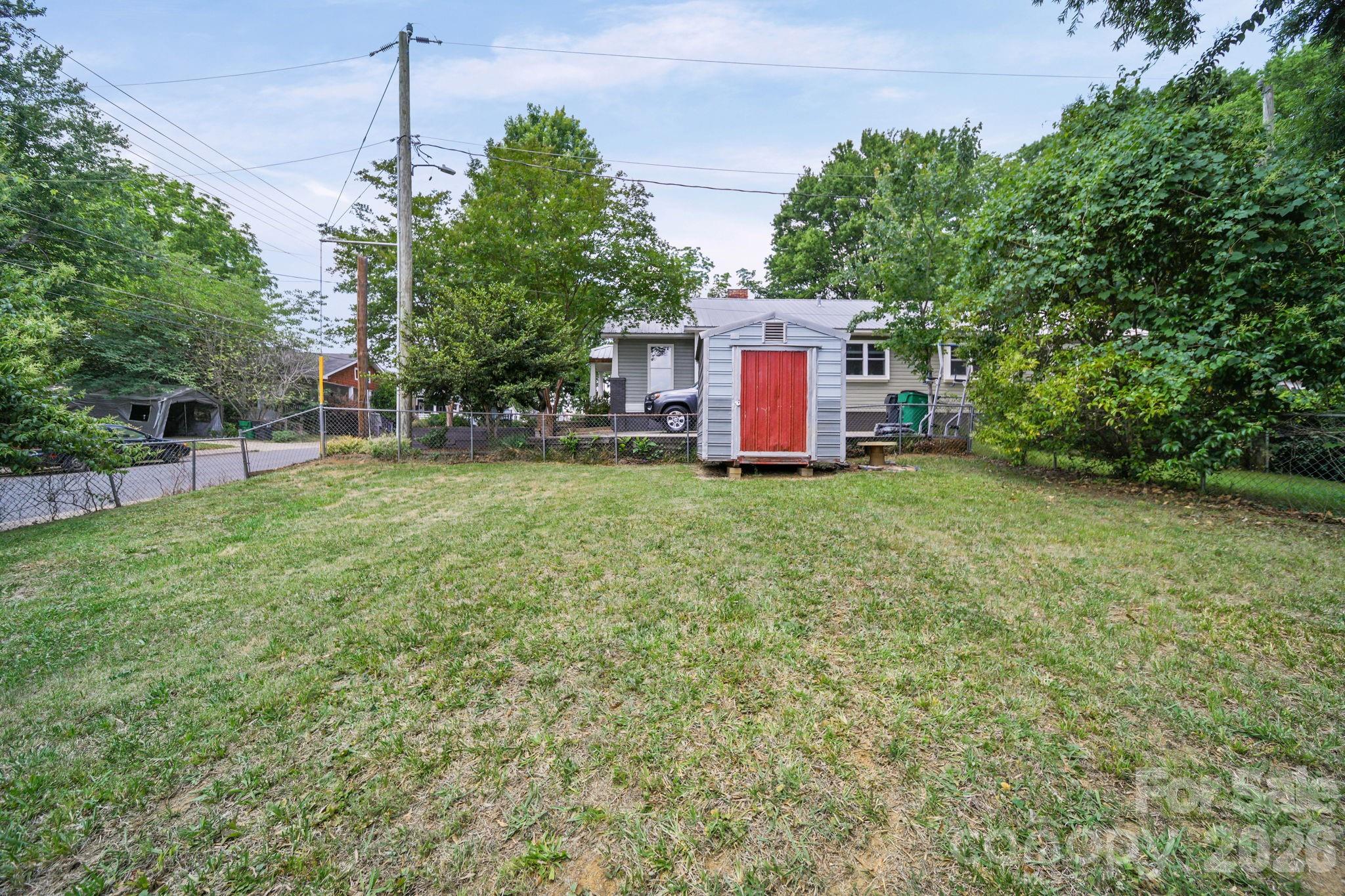1501 N Davidson Street — Charlotte