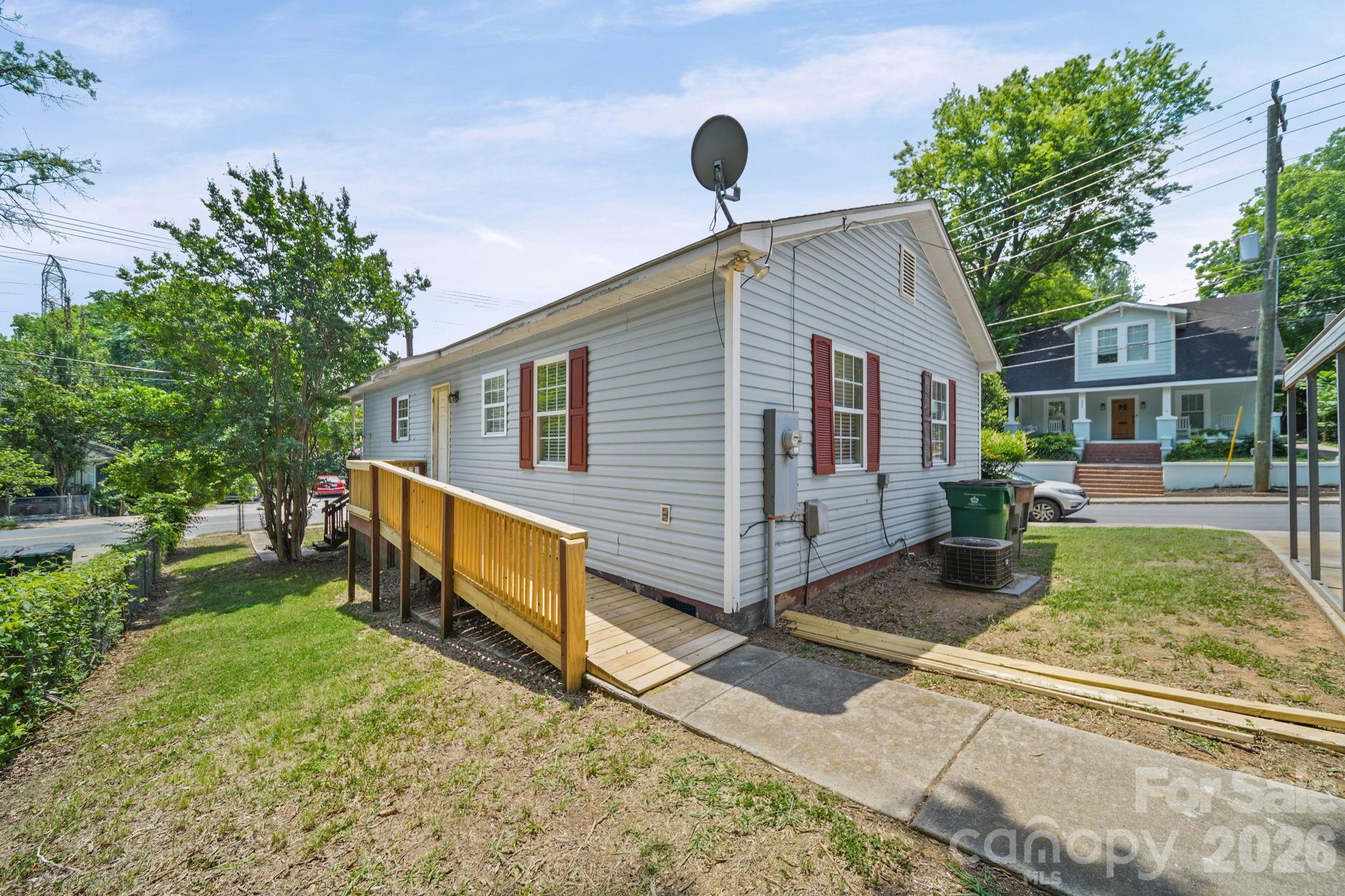 1501 N Davidson Street — Charlotte