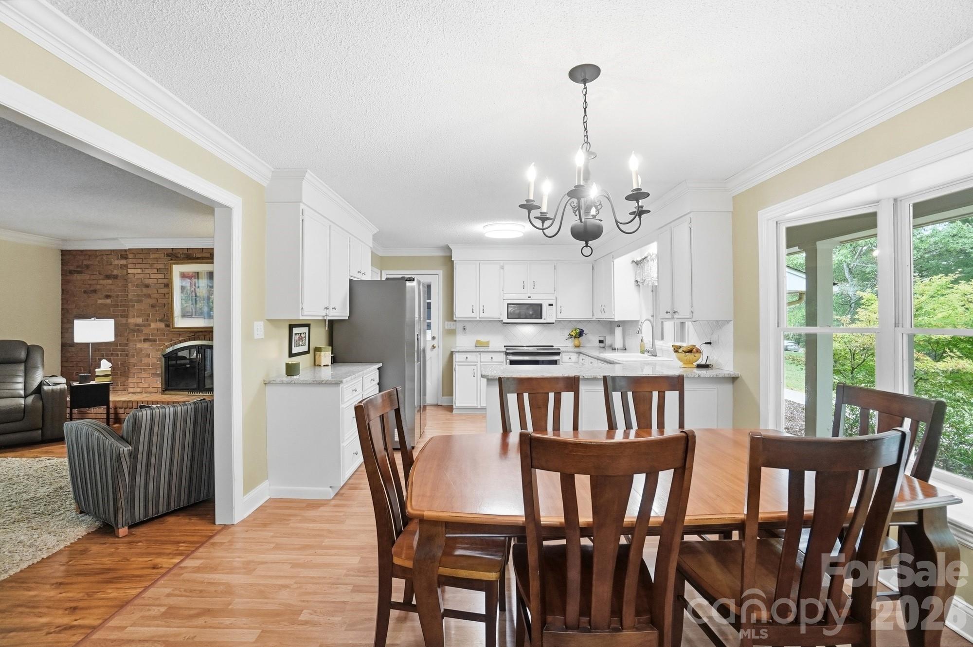 201 Hickory Hill Lane — Stanley