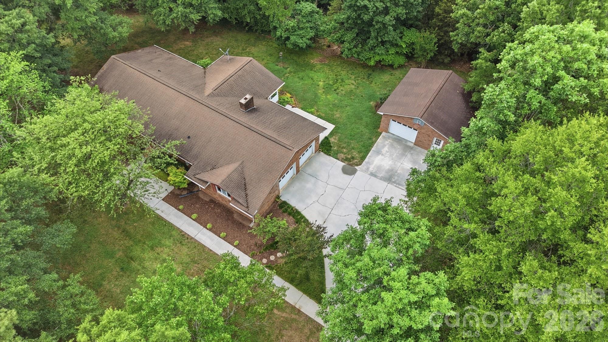 201 Hickory Hill Lane — Stanley
