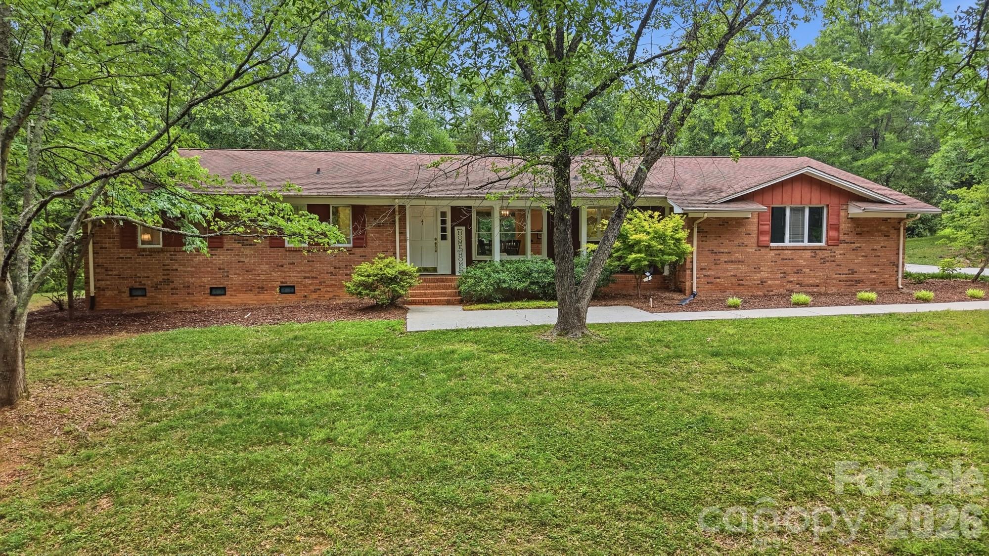 201 Hickory Hill Lane — Stanley