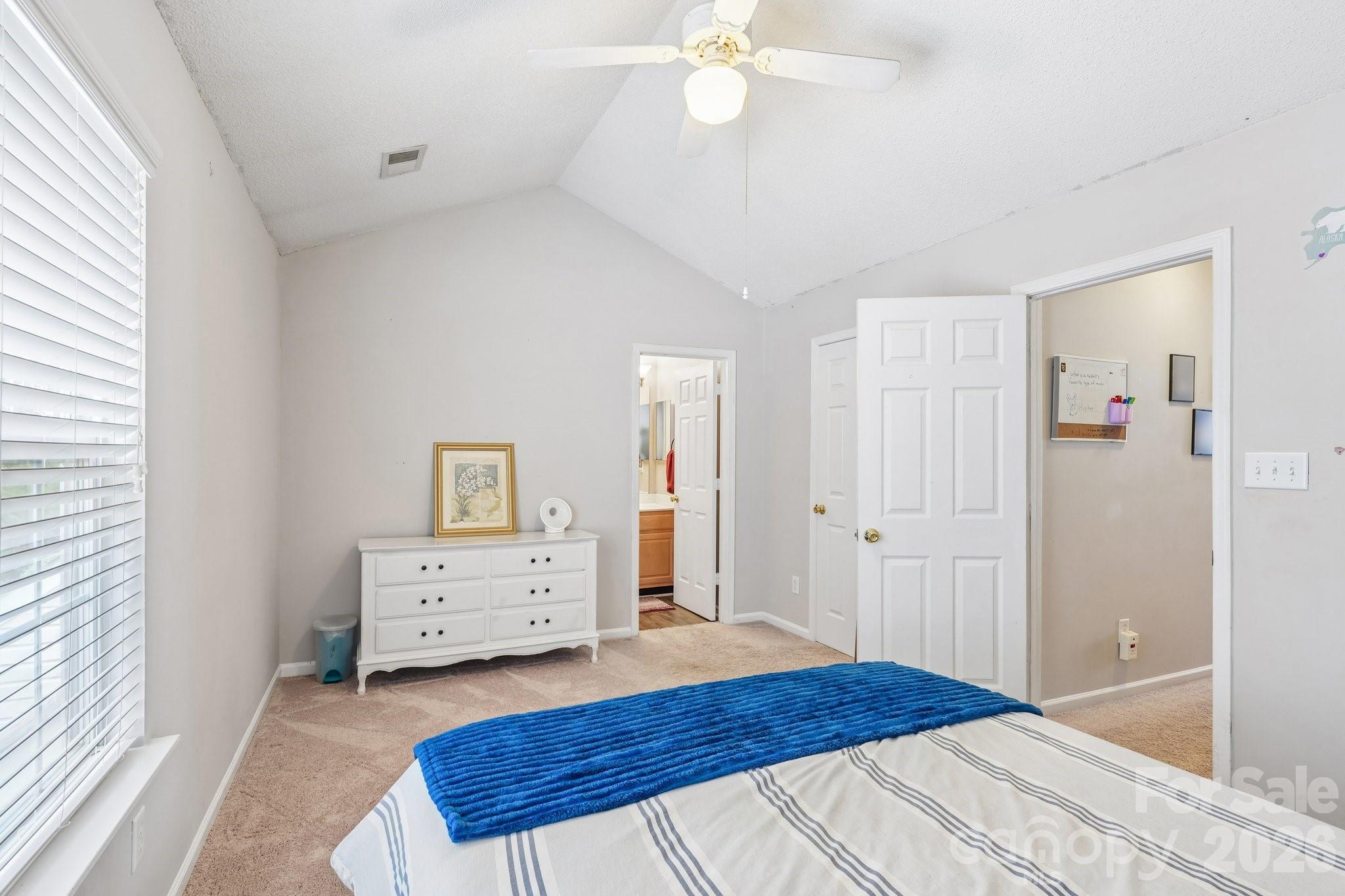 8406 Southgate Commons Drive — Charlotte