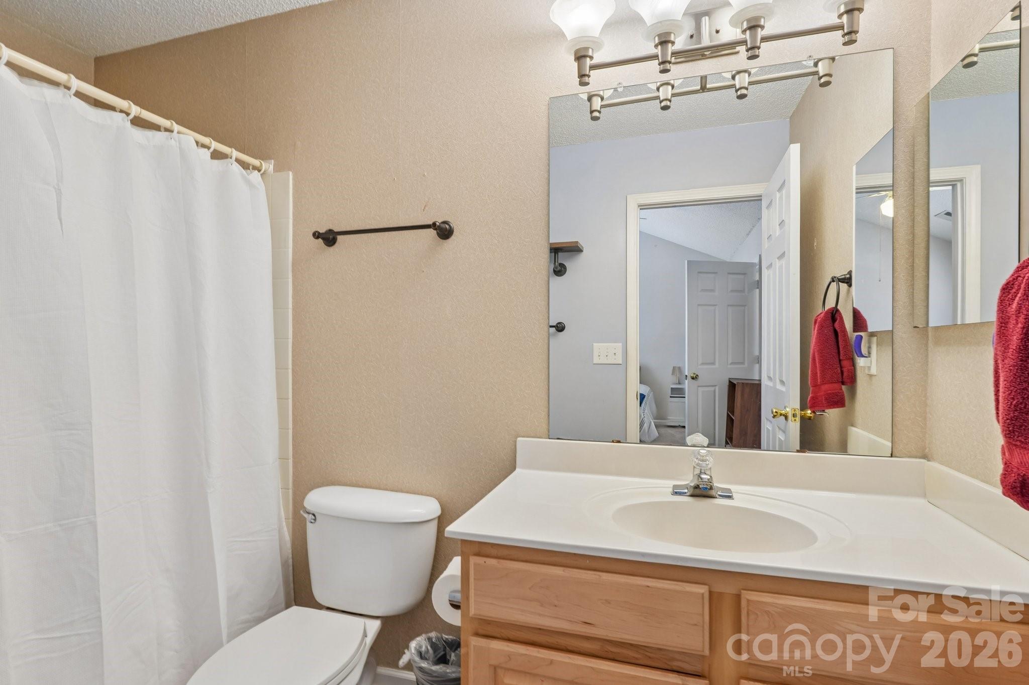 8406 Southgate Commons Drive — Charlotte