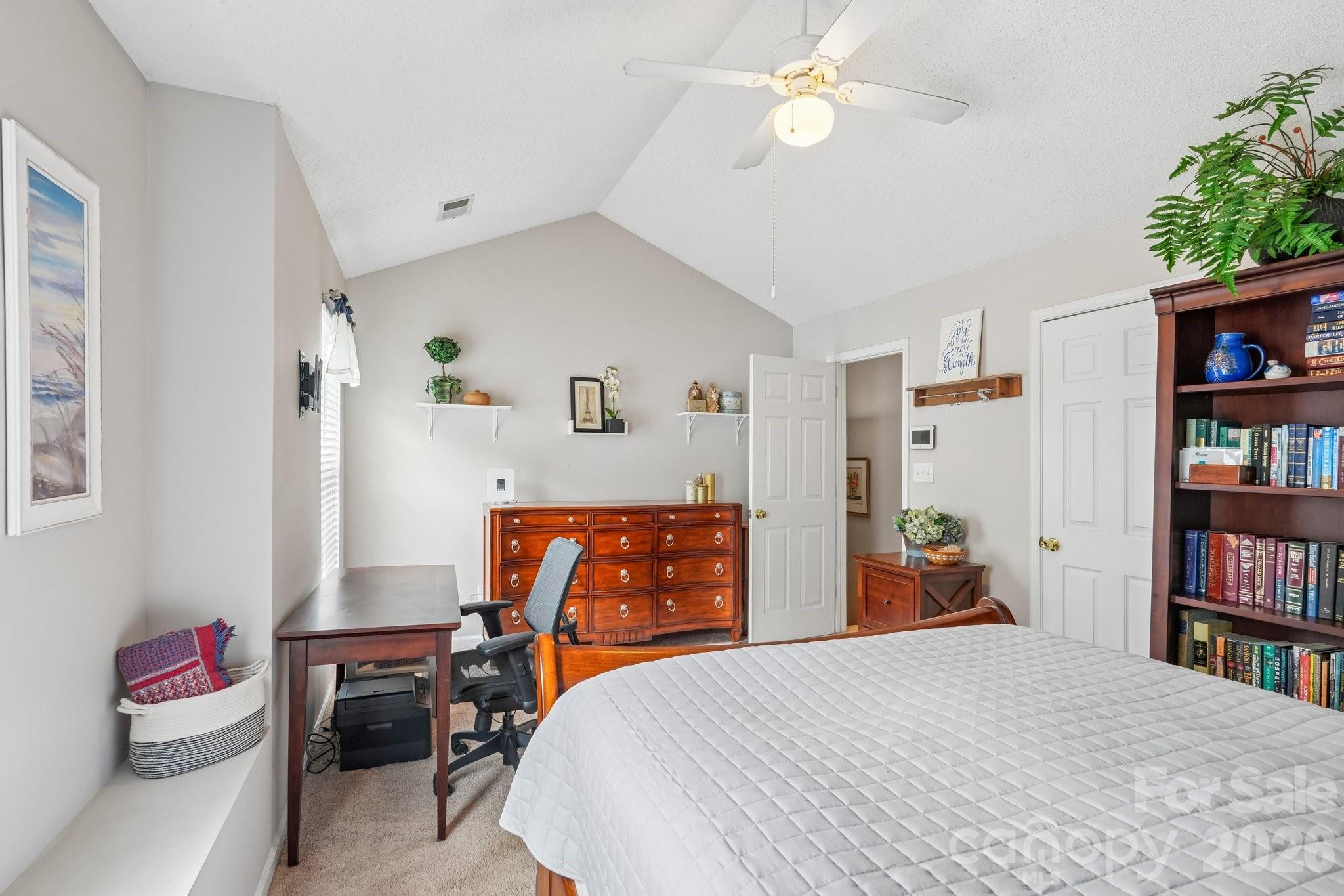 8406 Southgate Commons Drive — Charlotte