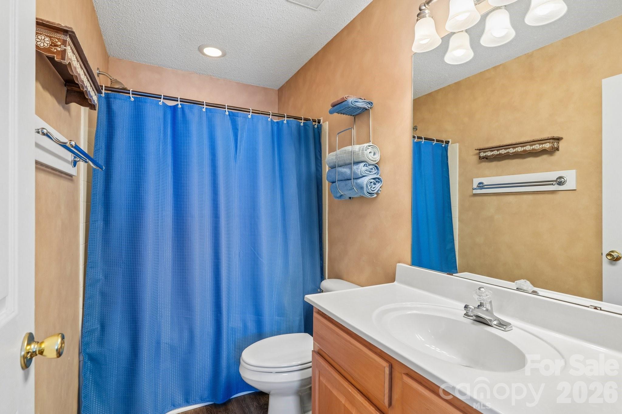 8406 Southgate Commons Drive — Charlotte